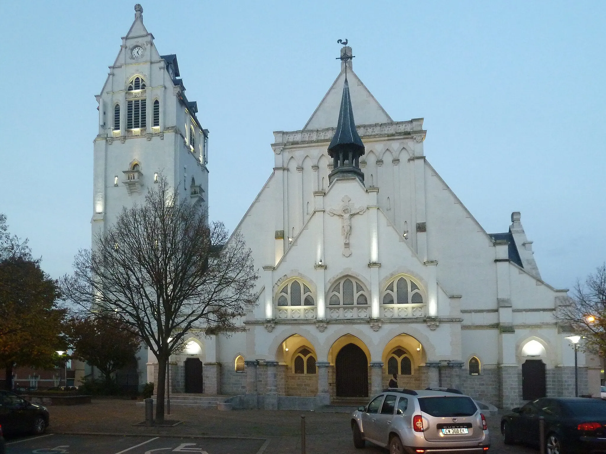 Photo showing: Linselles, church: église de la Nativité de Notre-Dame