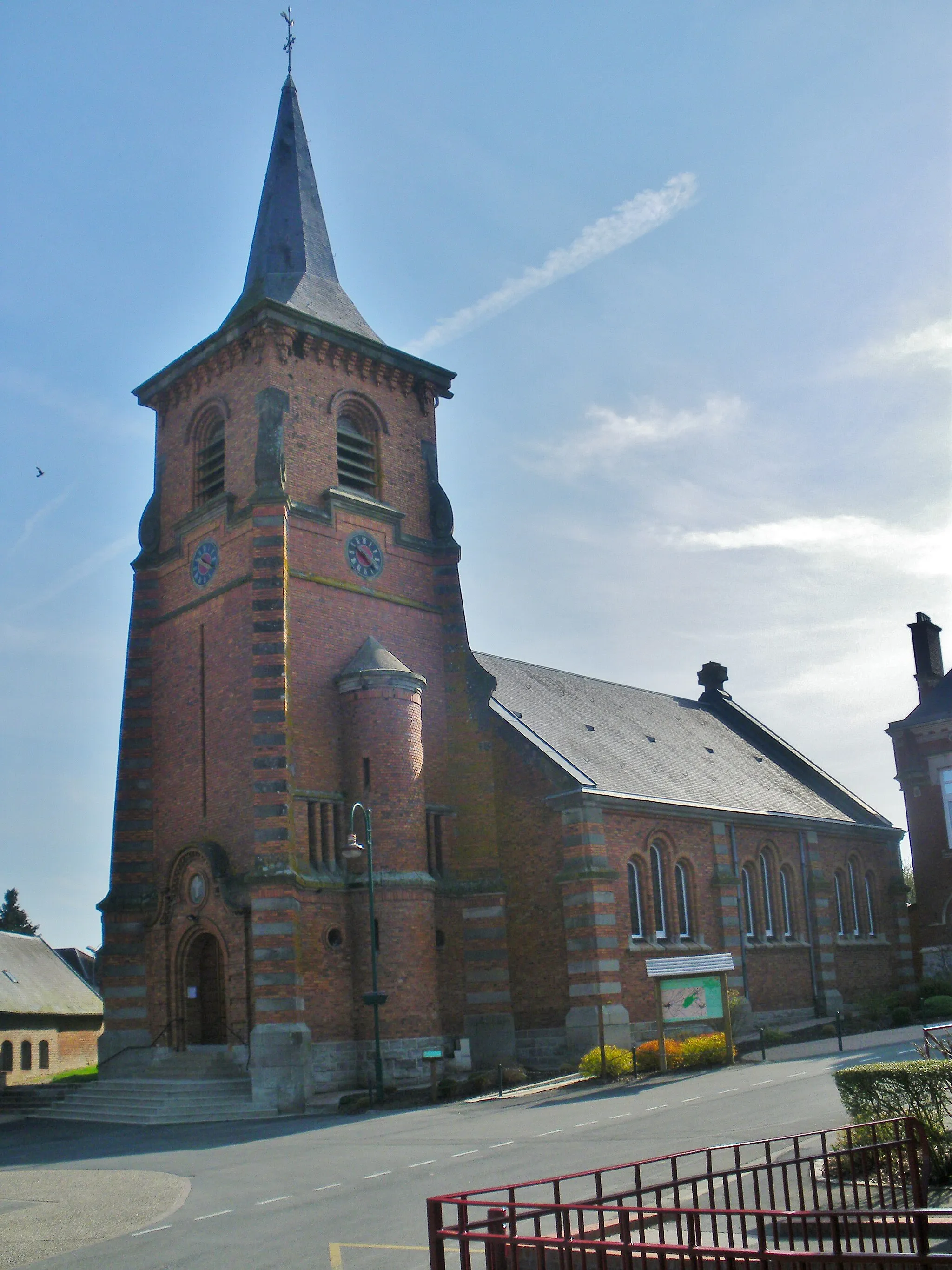 Photo showing: Vue de l'église Saint-Pierre de Monchy-au-Bois.