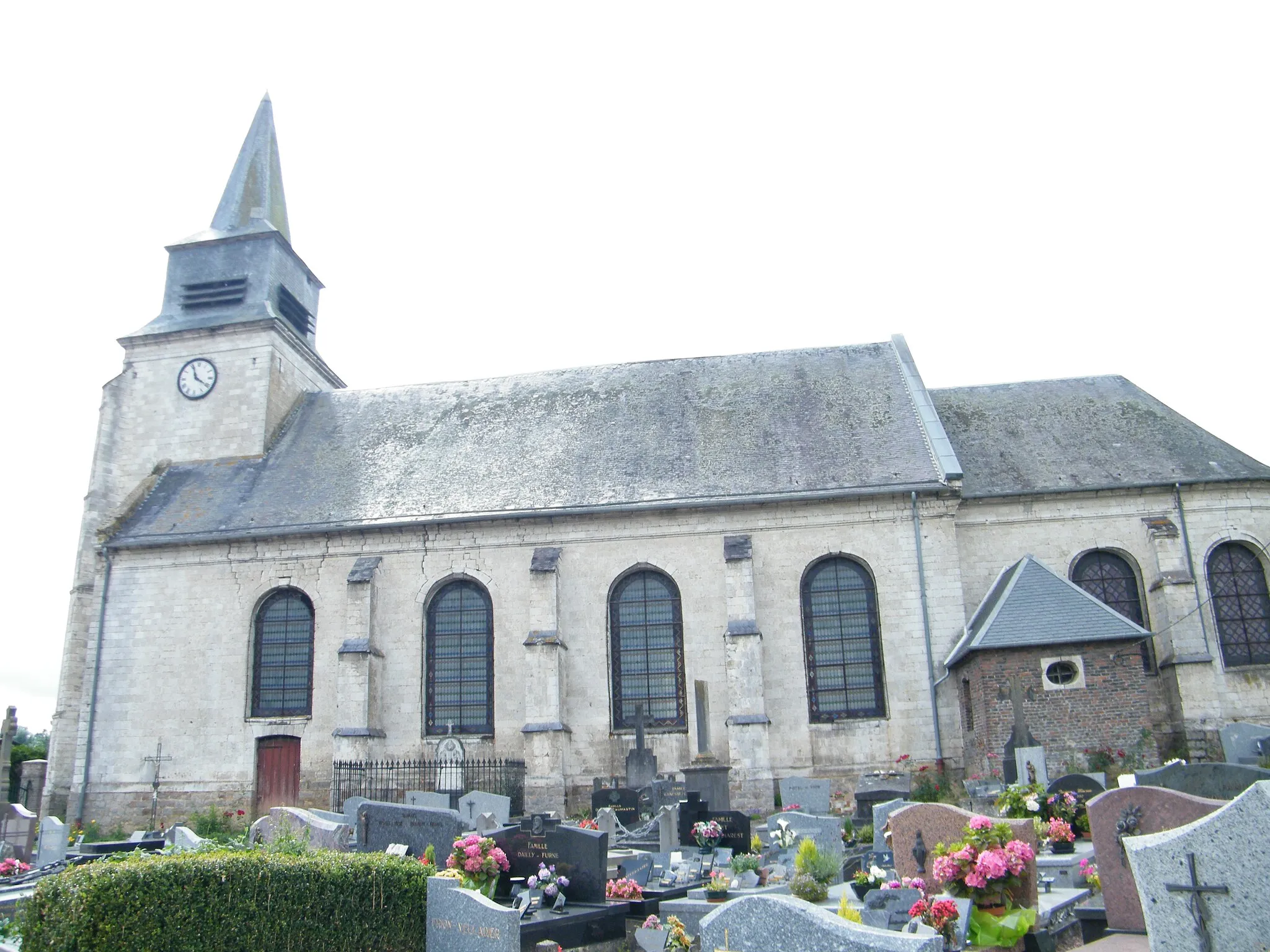 Photo showing: église et cimetière.