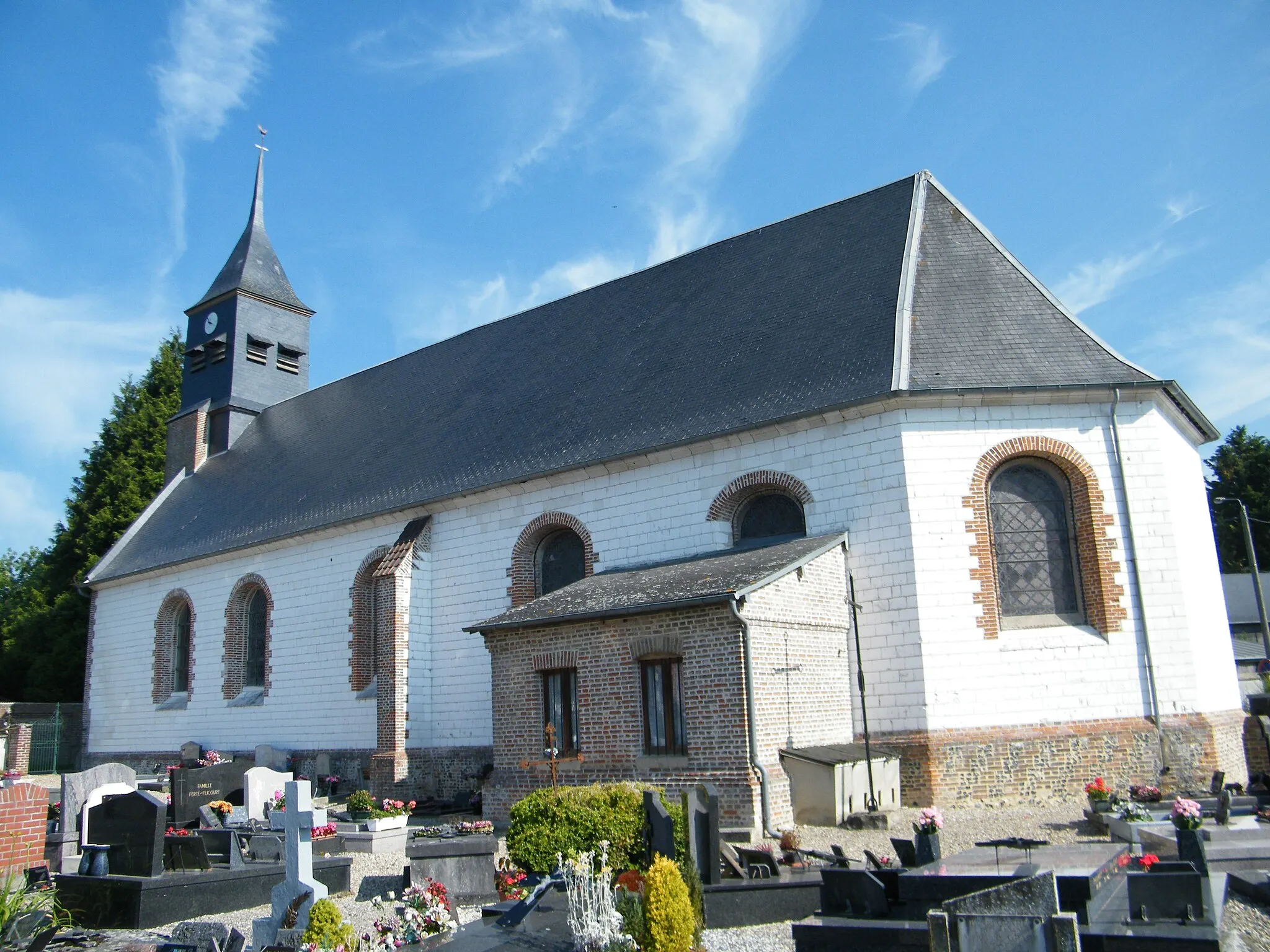 Photo showing: Église Saint-Pierre de Canchy (Somme, France).