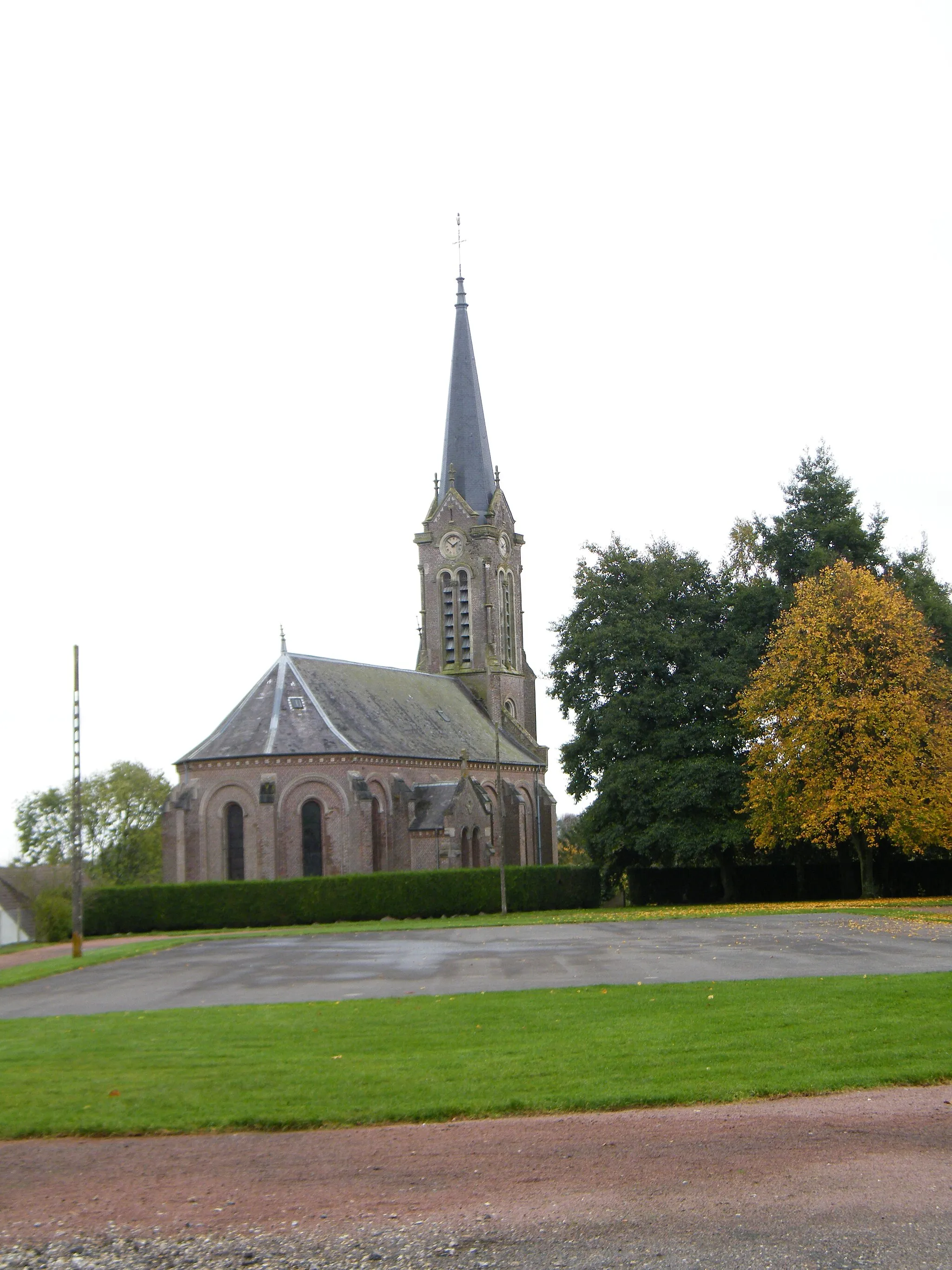 Photo showing: Cramont, Somme, église.