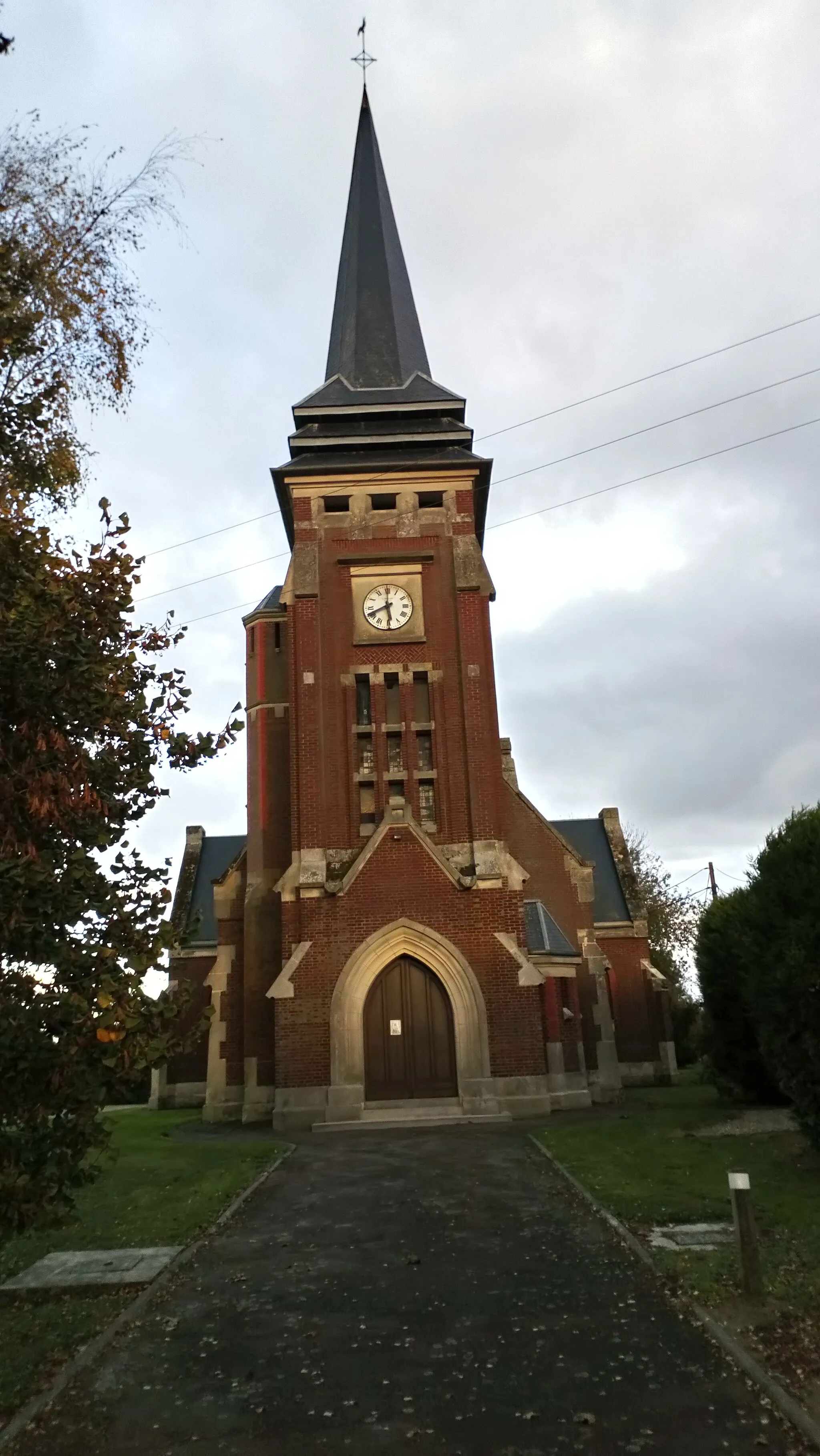 Photo showing: Vermandovillers, église 6