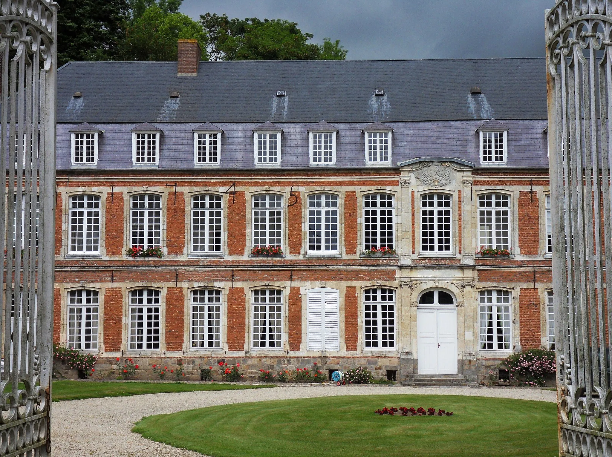 Photo showing: Hénu (Pas-de-Calais, France).

Le château.