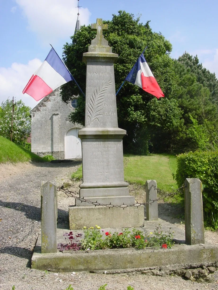 Photo showing: Monument aux morts de Monchel-sur-Canche
