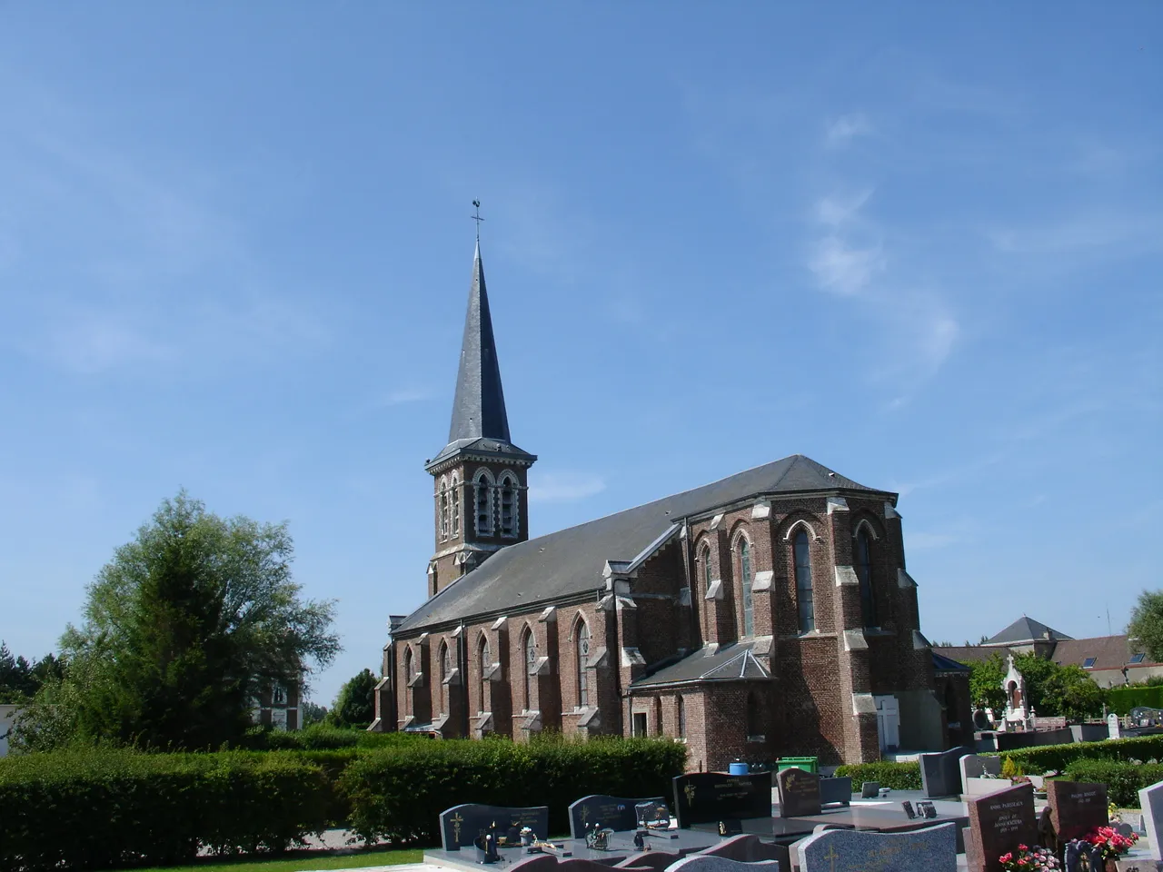 Photo showing: Église des Attaques