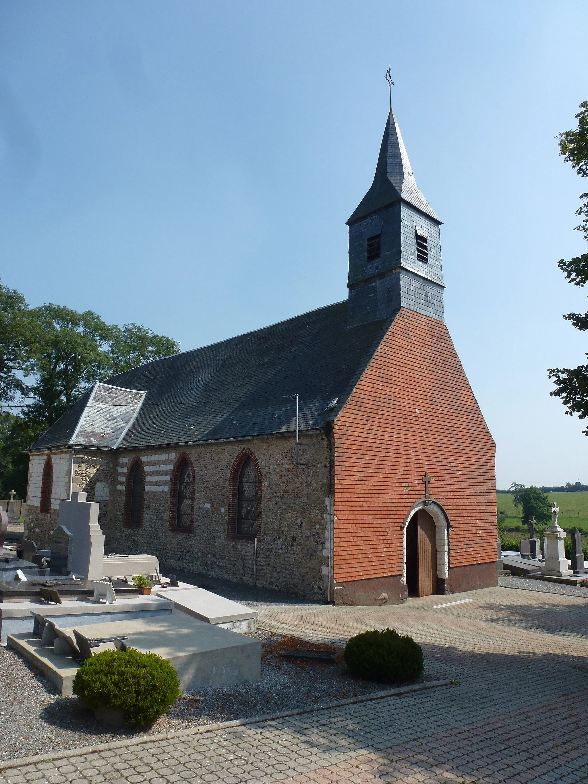 Photo showing: Alembon (Pas-de-Calais) église Saint-Pierre, façade