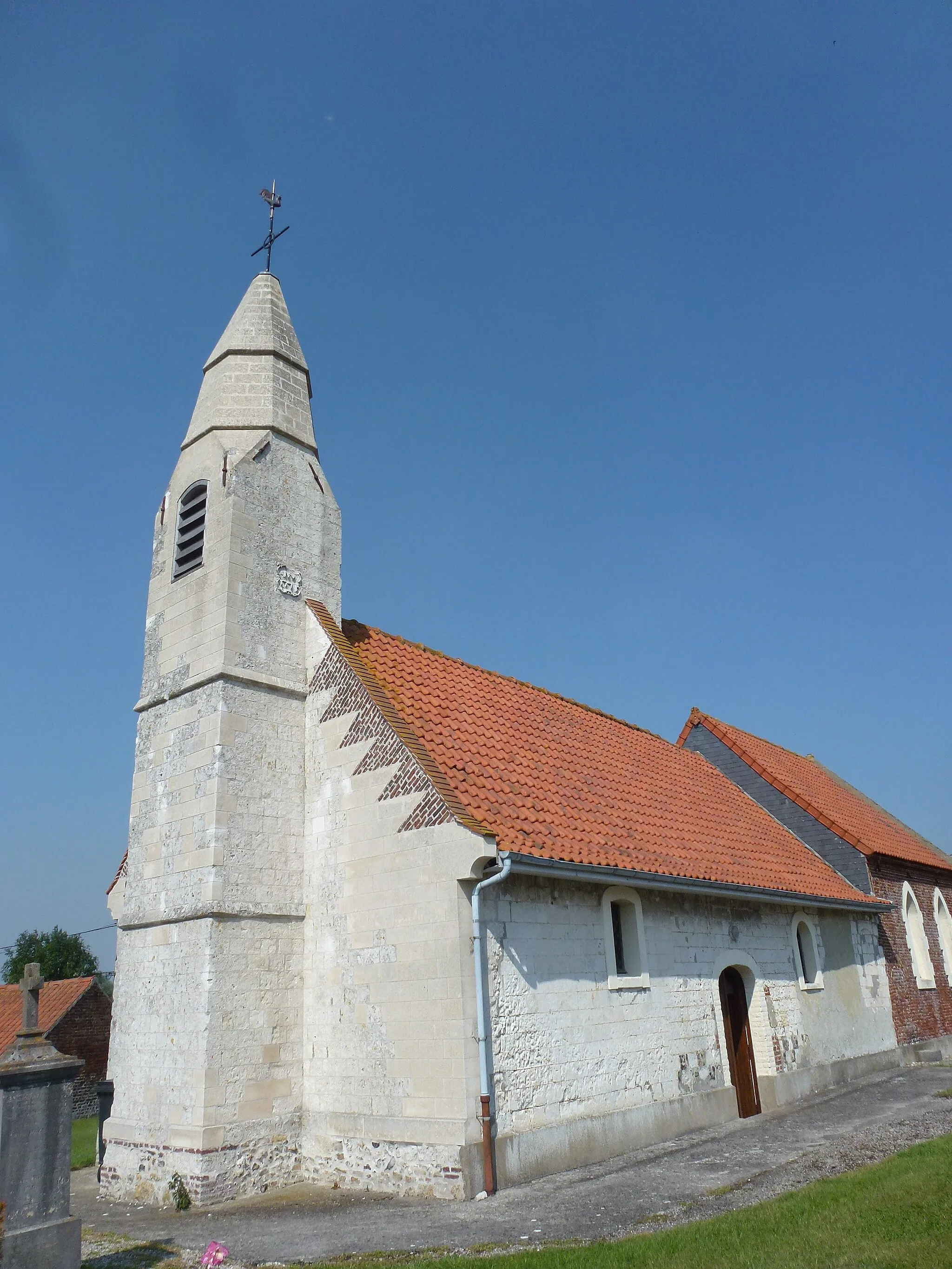 Photo showing: Rebergues (Pas-de-Calais) église Saint Folquin
