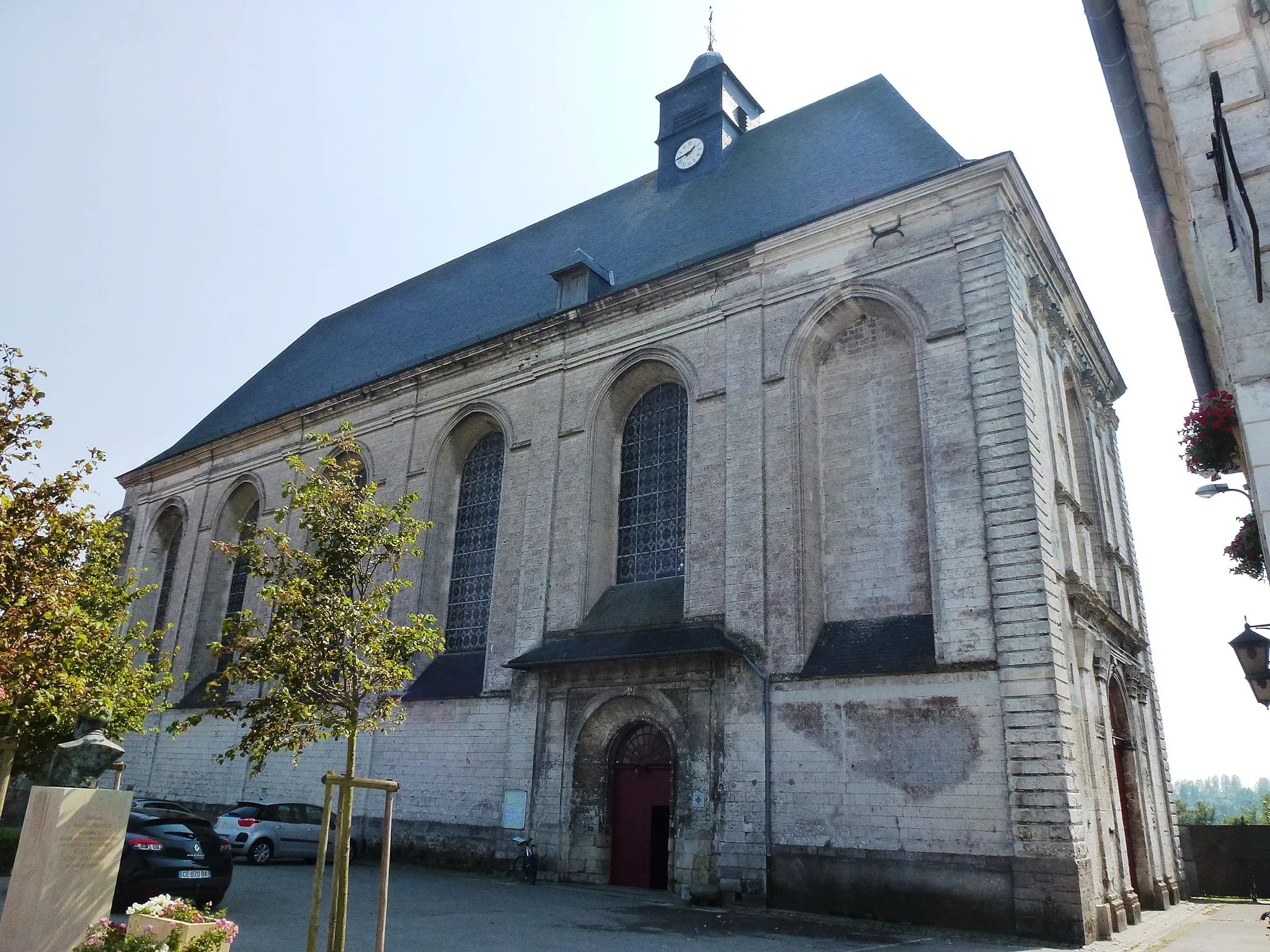 Photo showing: This building is indexed in the base Mérimée, a database of architectural heritage maintained by the French Ministry of Culture, under the reference PA00108330 .