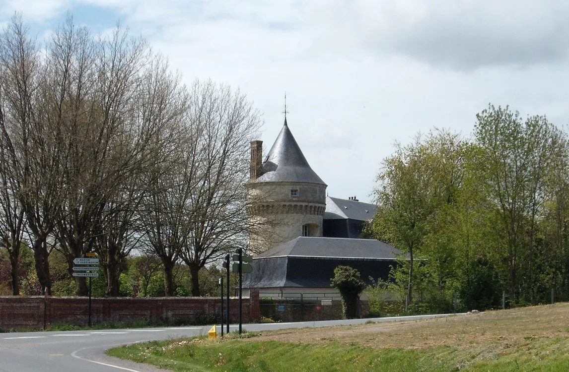 Photo showing: Château d'Hervarre