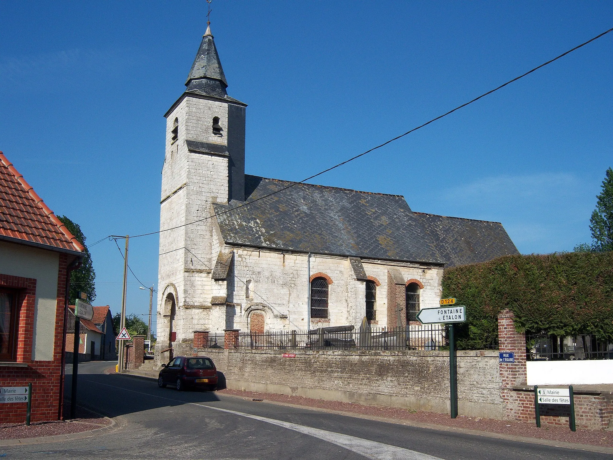 Photo showing: L'église de Gennes-Ivergny.