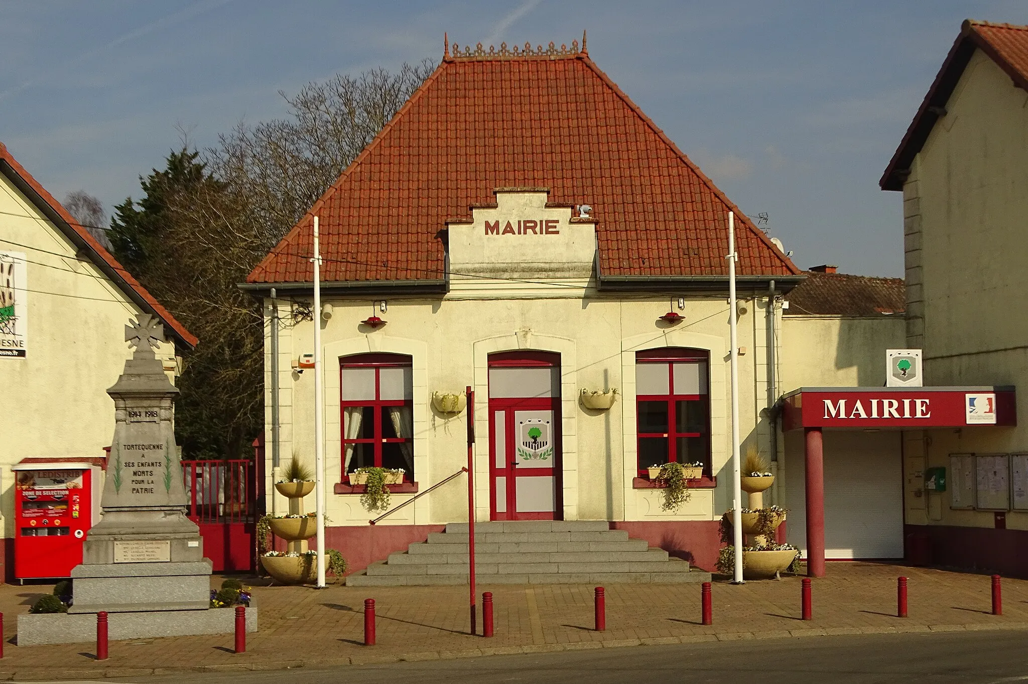 Photo showing: Depicted place: Mairie de Tortequesne (Tortequesne)