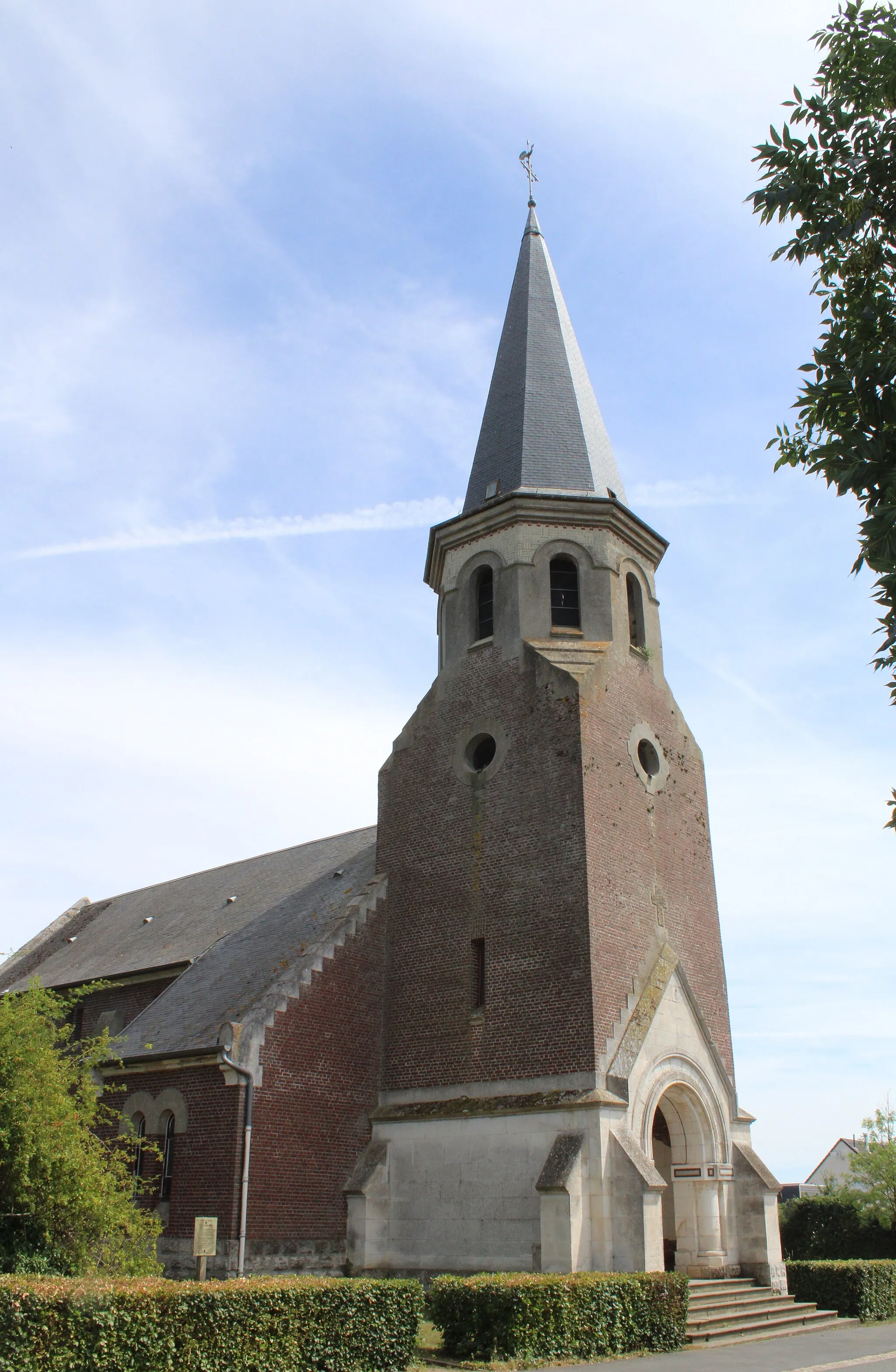 Photo showing: L'église