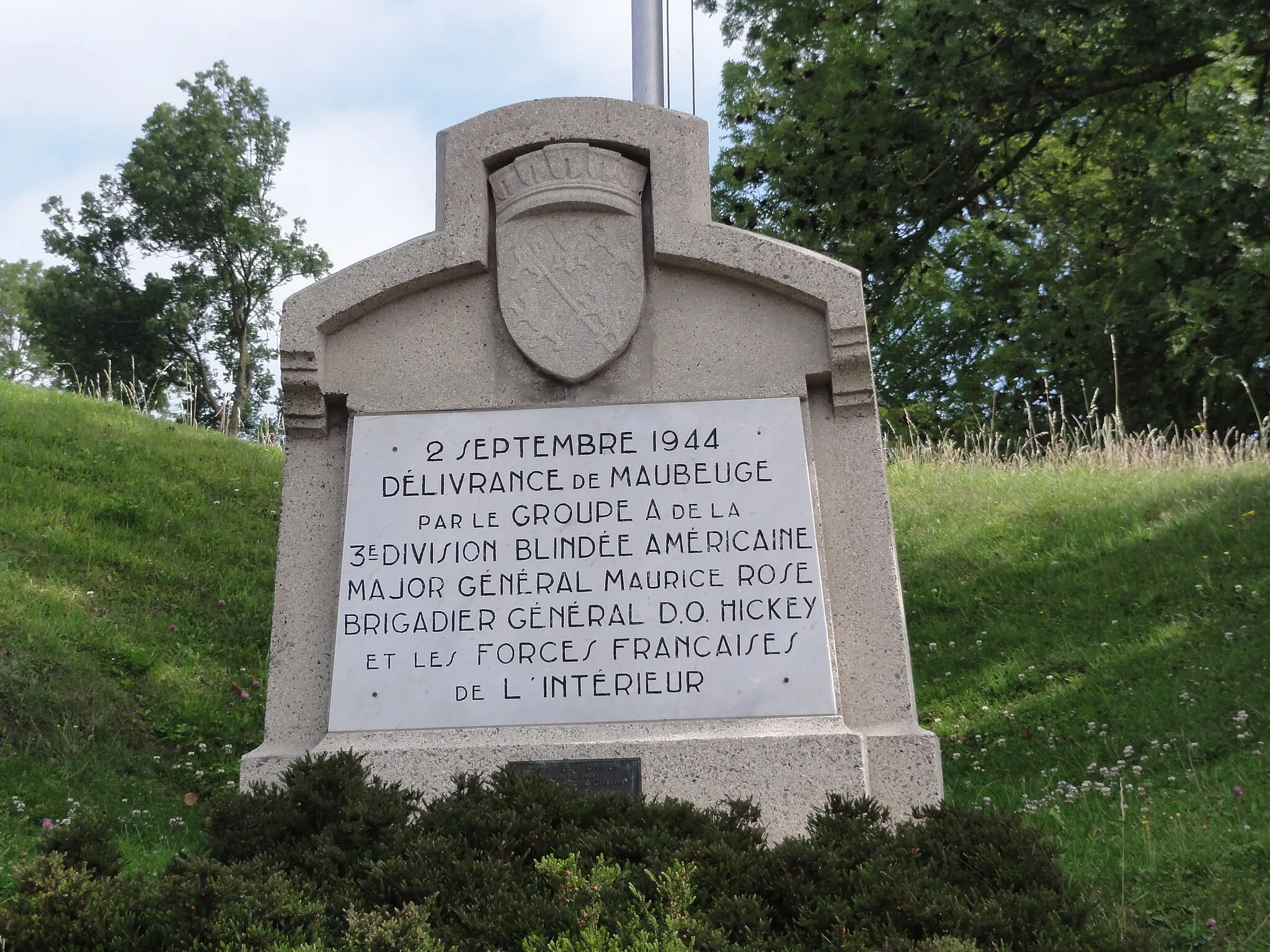 Photo showing: Maubeuge (Nord, Fr) un des deux monuments commémorant la délivrance, entre zoo et citadelle. Celle de 1944