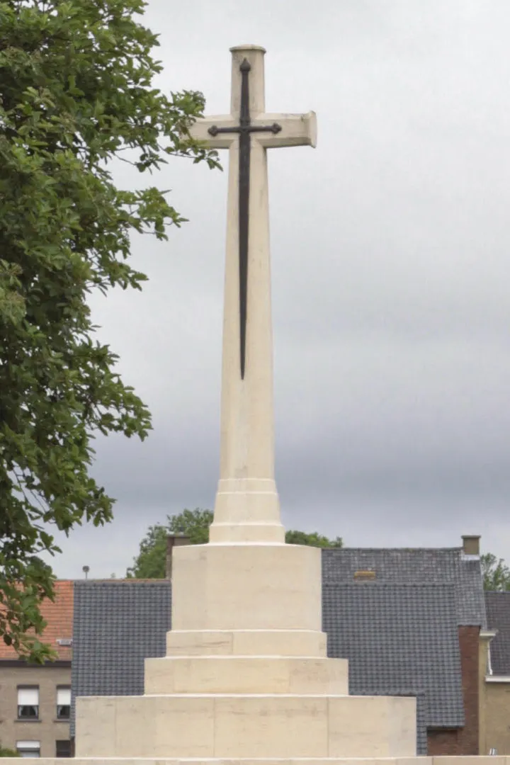 Photo showing: Reninghelst New Military Cemetery