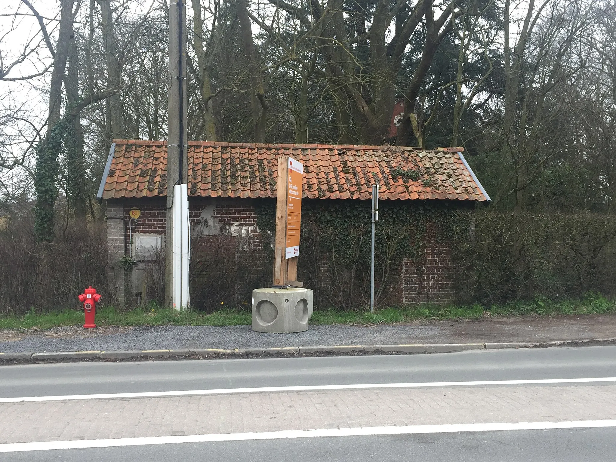 Photo showing: Station de Bouvines.