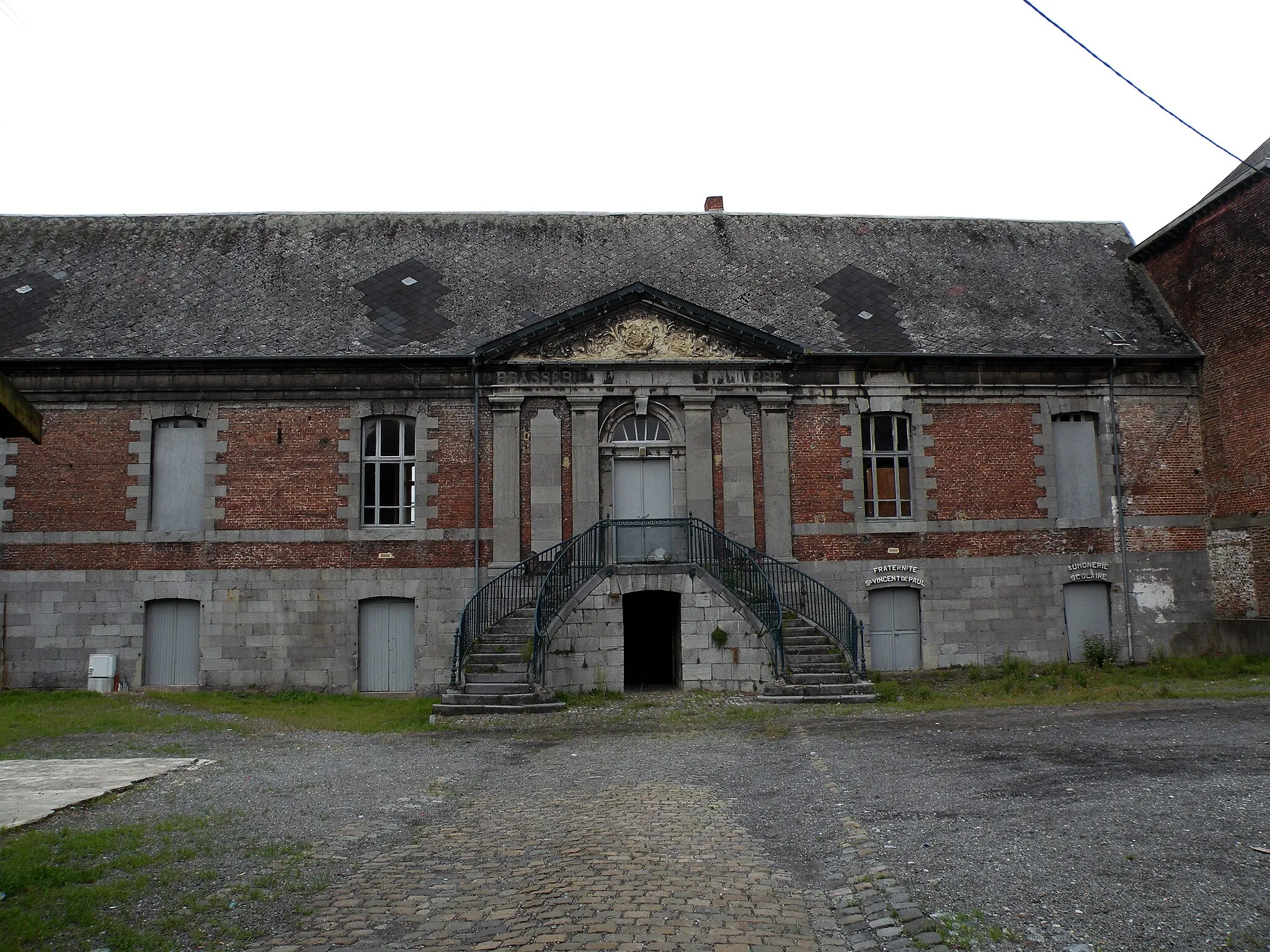 Photo showing: ancien batiment de l'abbaye d'Hautmont, nord france