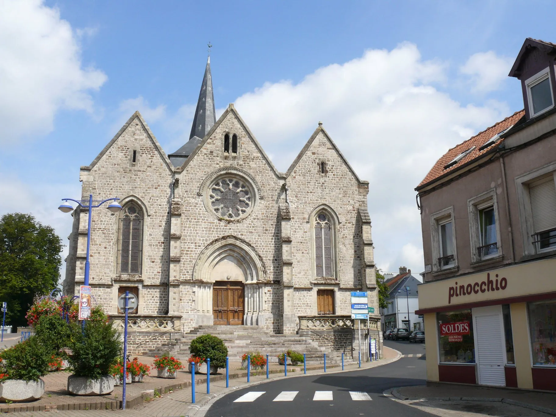 Photo showing: Saint-Savior's church of Desvres (Pas-de-Calais, France).