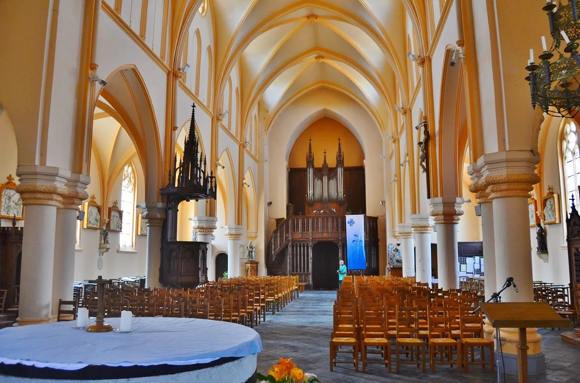 Photo showing: église St Leger
