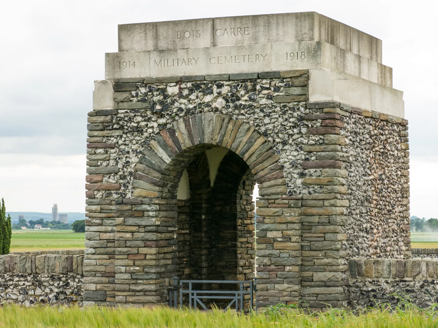 Photo showing: Bois-Carre Military Cemetery, Haisnes