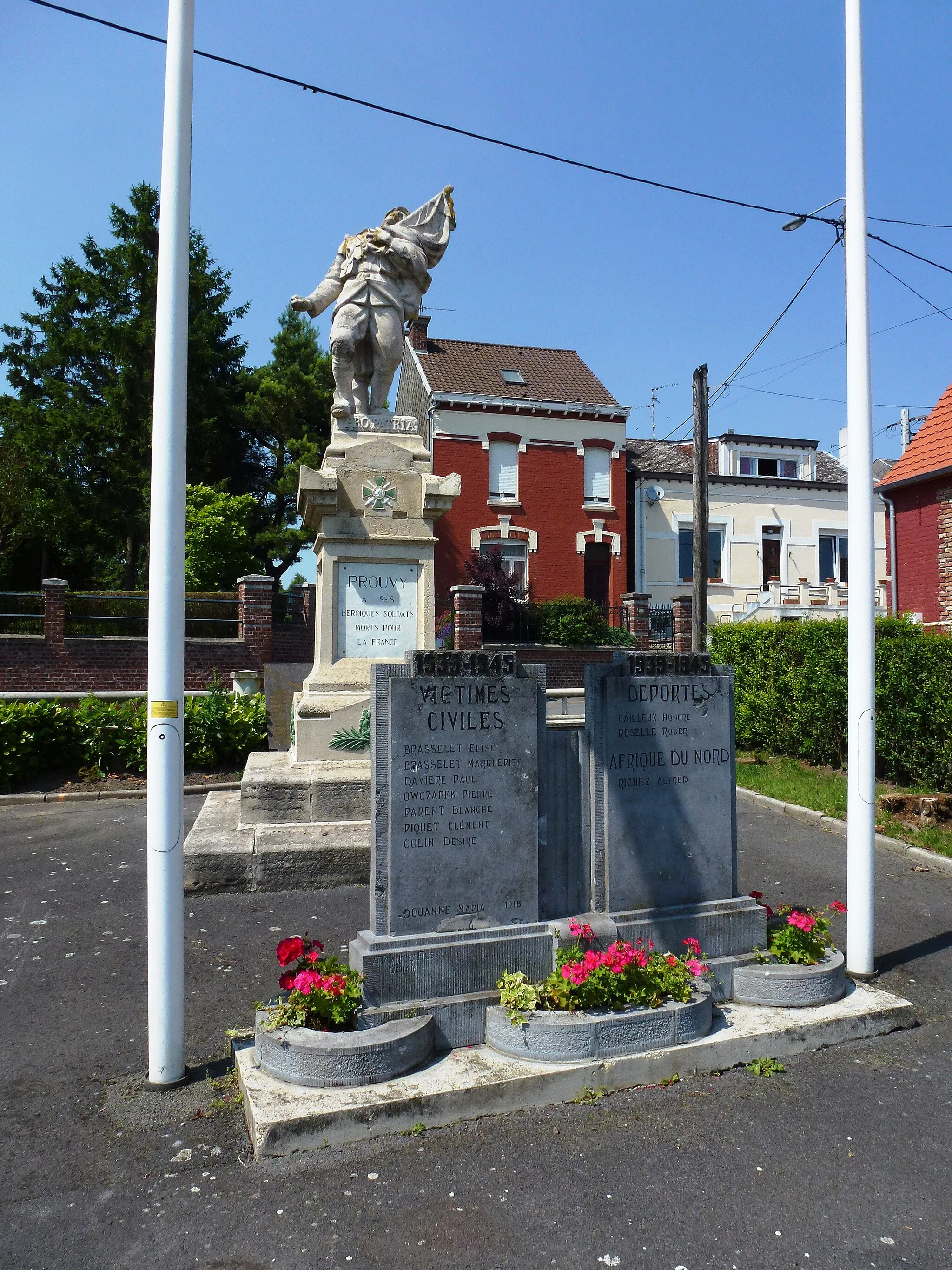 Photo showing: Prouvy (Nord, Fr) monument aux morts