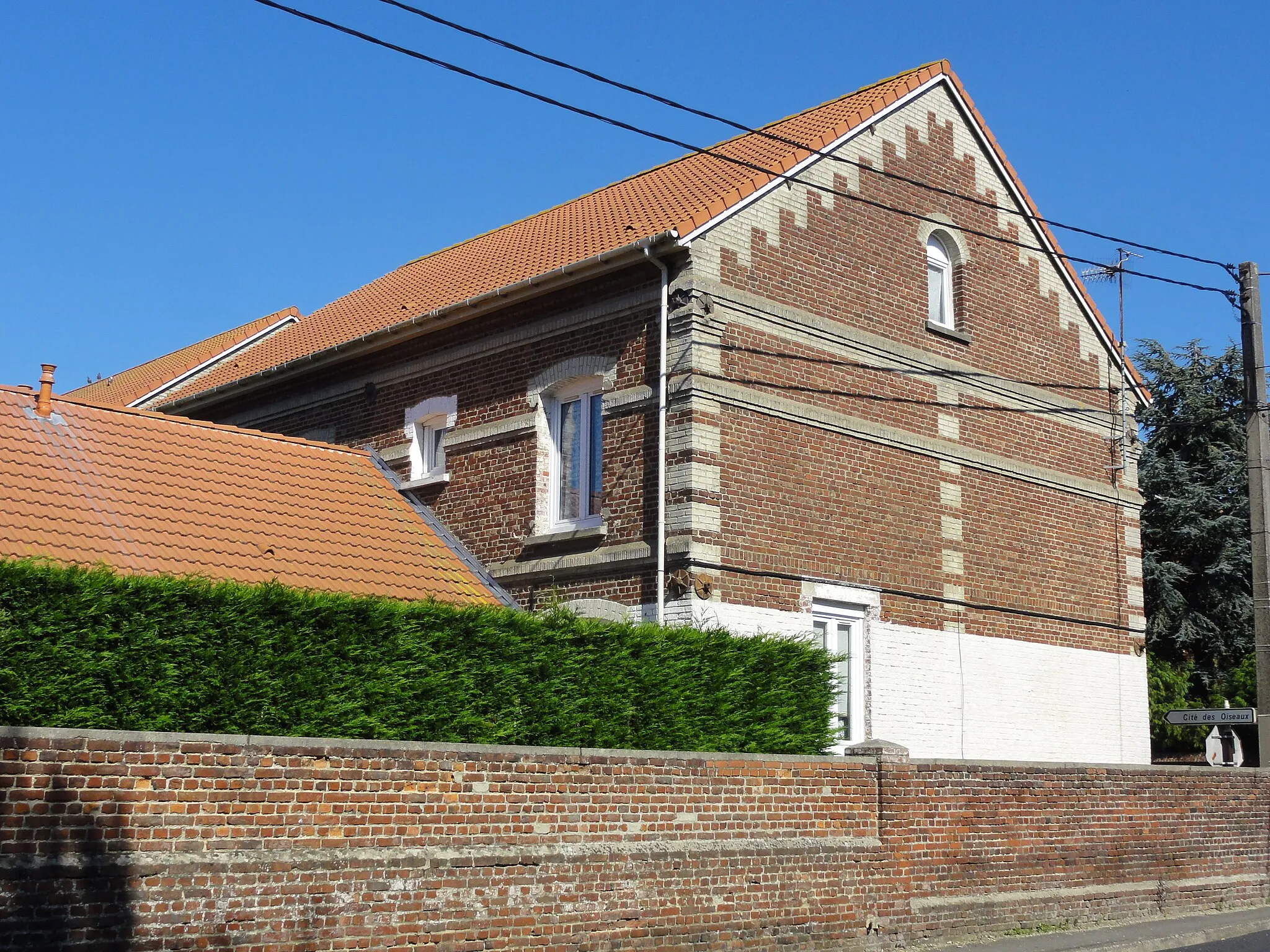 Photo showing: Cités de la Fosse n° 2 bis de la Compagnie des mines de Bruay, Haillicourt, Pas-de-Calais, Nord-Pas-de-Calais, France.