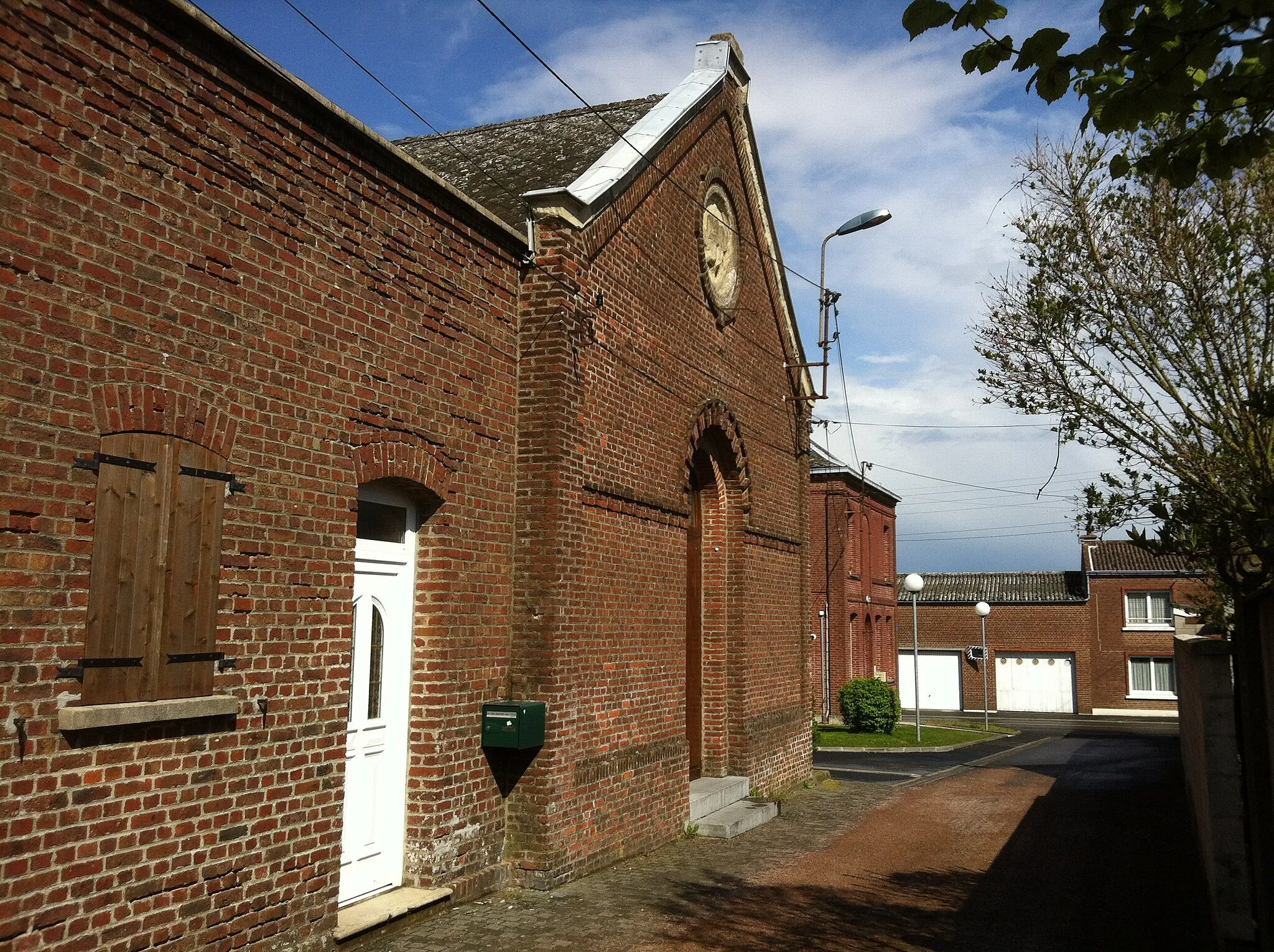 Photo showing: Temple, Bertry