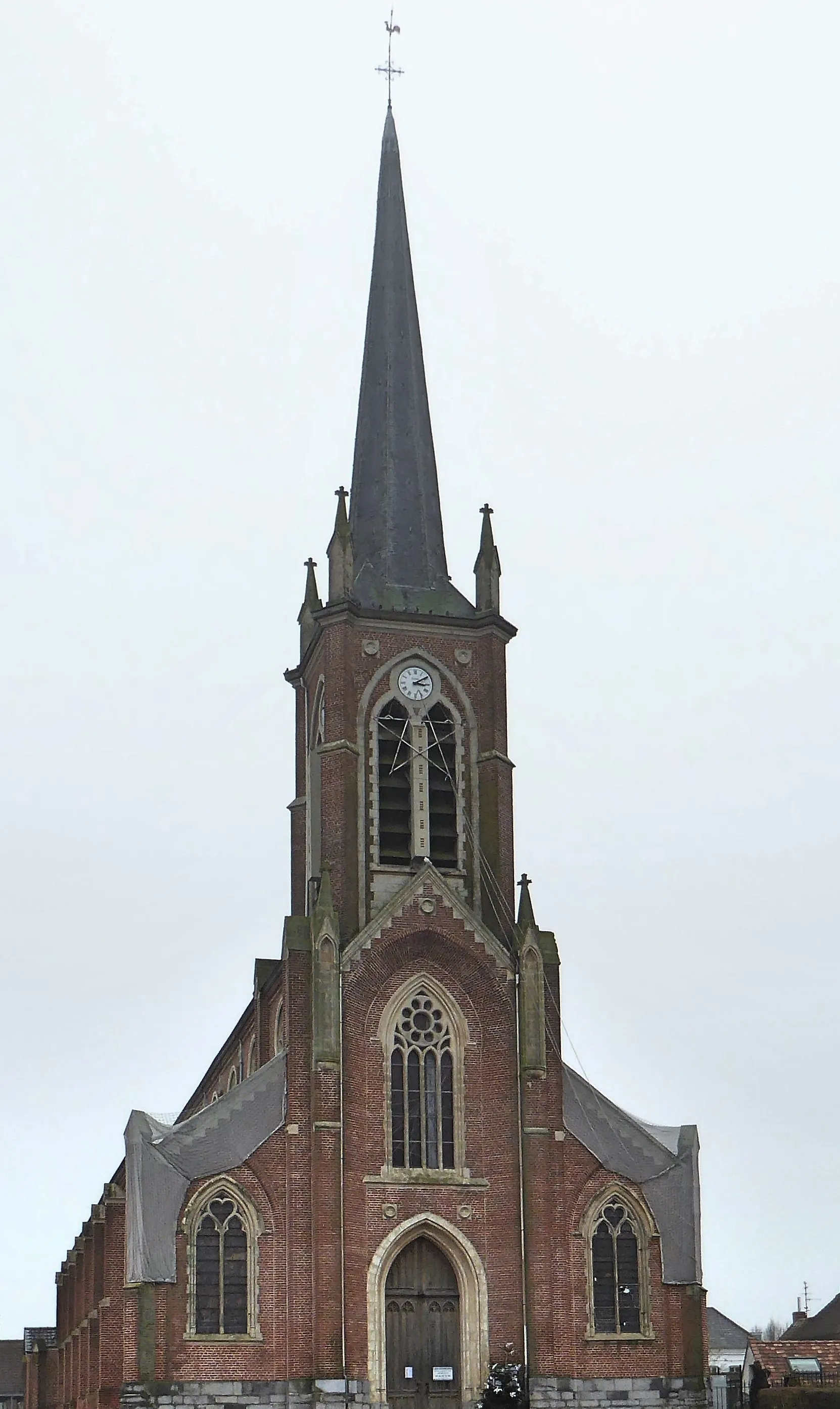 Photo showing: Front of Saint Martin church from a height 58 meters (Willems)
