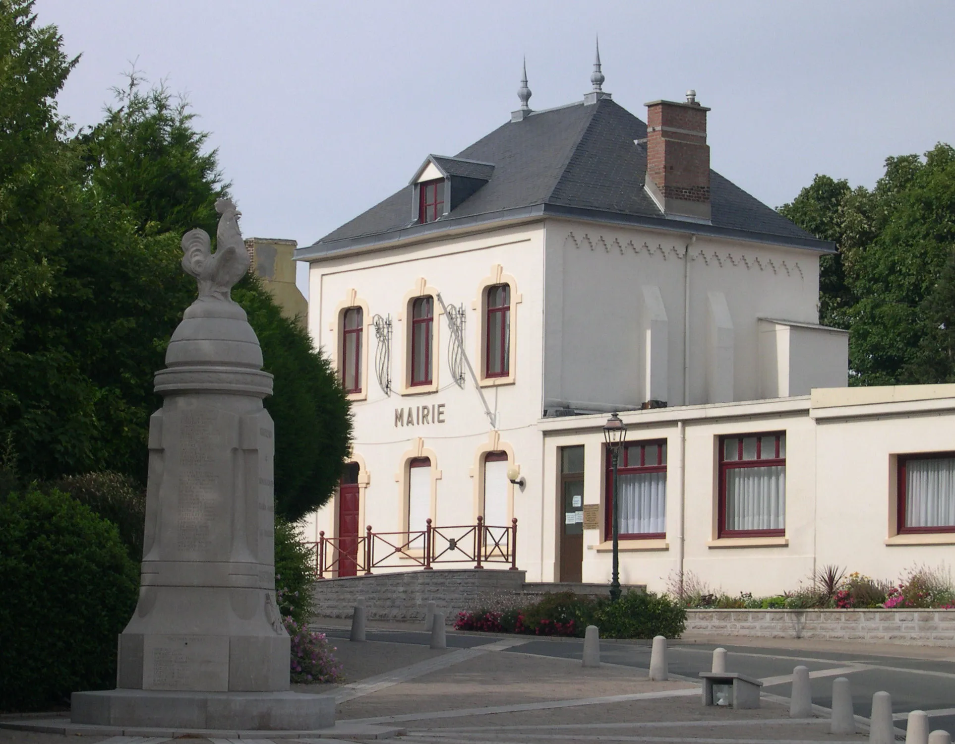 Photo showing: Photograph of the town-hall of Rinxent , town of the North of France