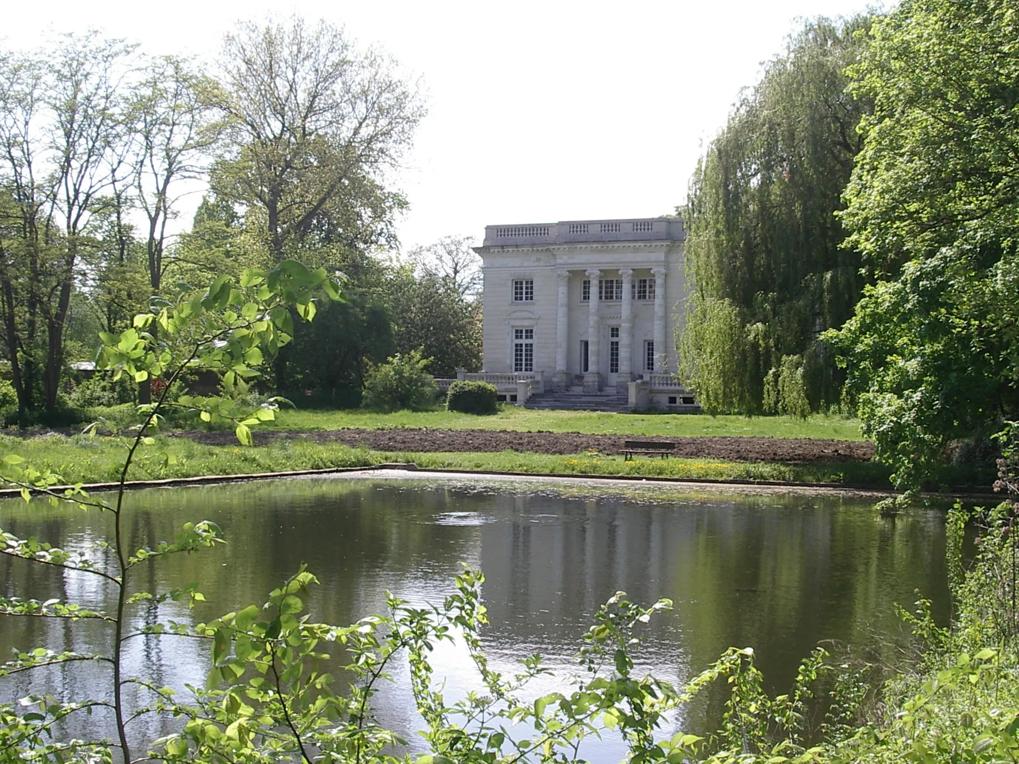 Photo showing: Château de l'Abbaye, après restauration extérieur.