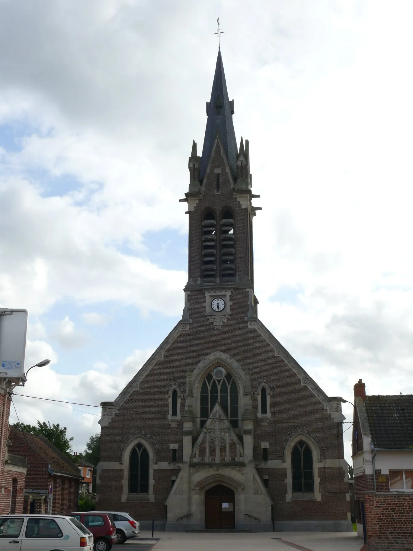 Photo showing: The church of the Immaculate Conception of Wez-Macquart, in La Chapelle-d'Armentières (Nord, France).