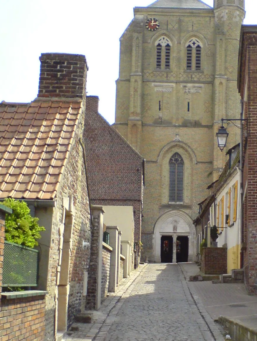 Photo showing: La rue de l'Église à Watten