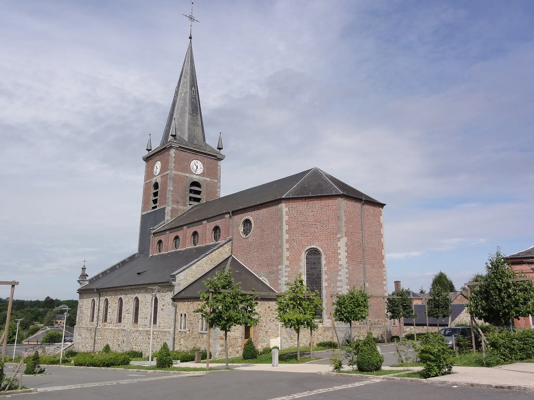 Photo showing: Anor (Nord, Fr) église, coté sud-est