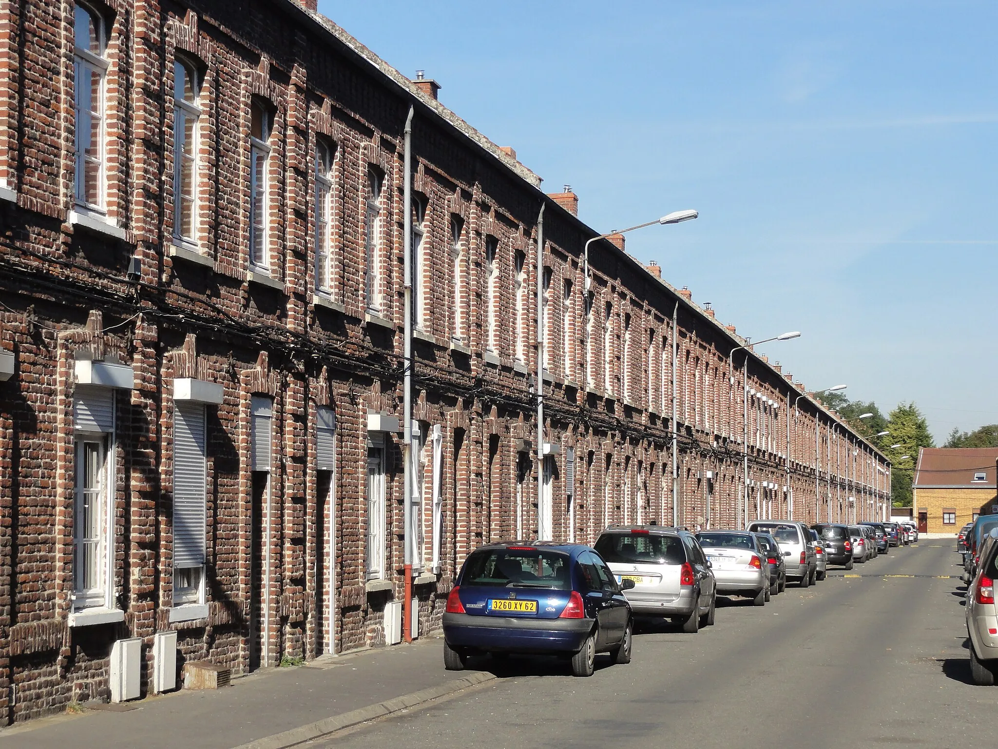 Photo showing: Cités de la Fosse n° 1 de la Compagnie des mines de Drocourt, Drocourt, Pas-de-Calais, Nord-Pas-de-Calais, France.