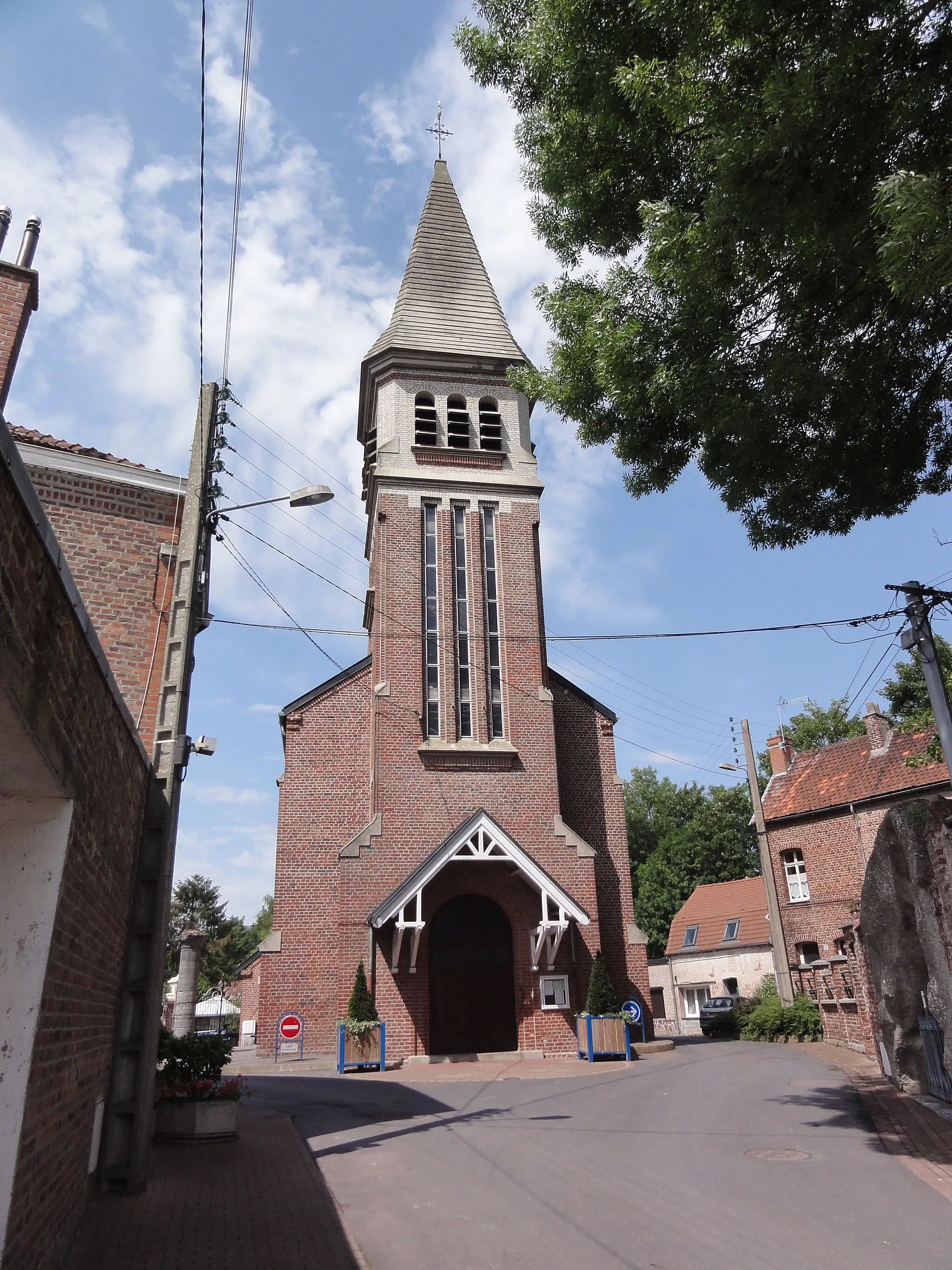 Photo showing: Famars (Nord,Fr) église de l'Assomption-de-Marie