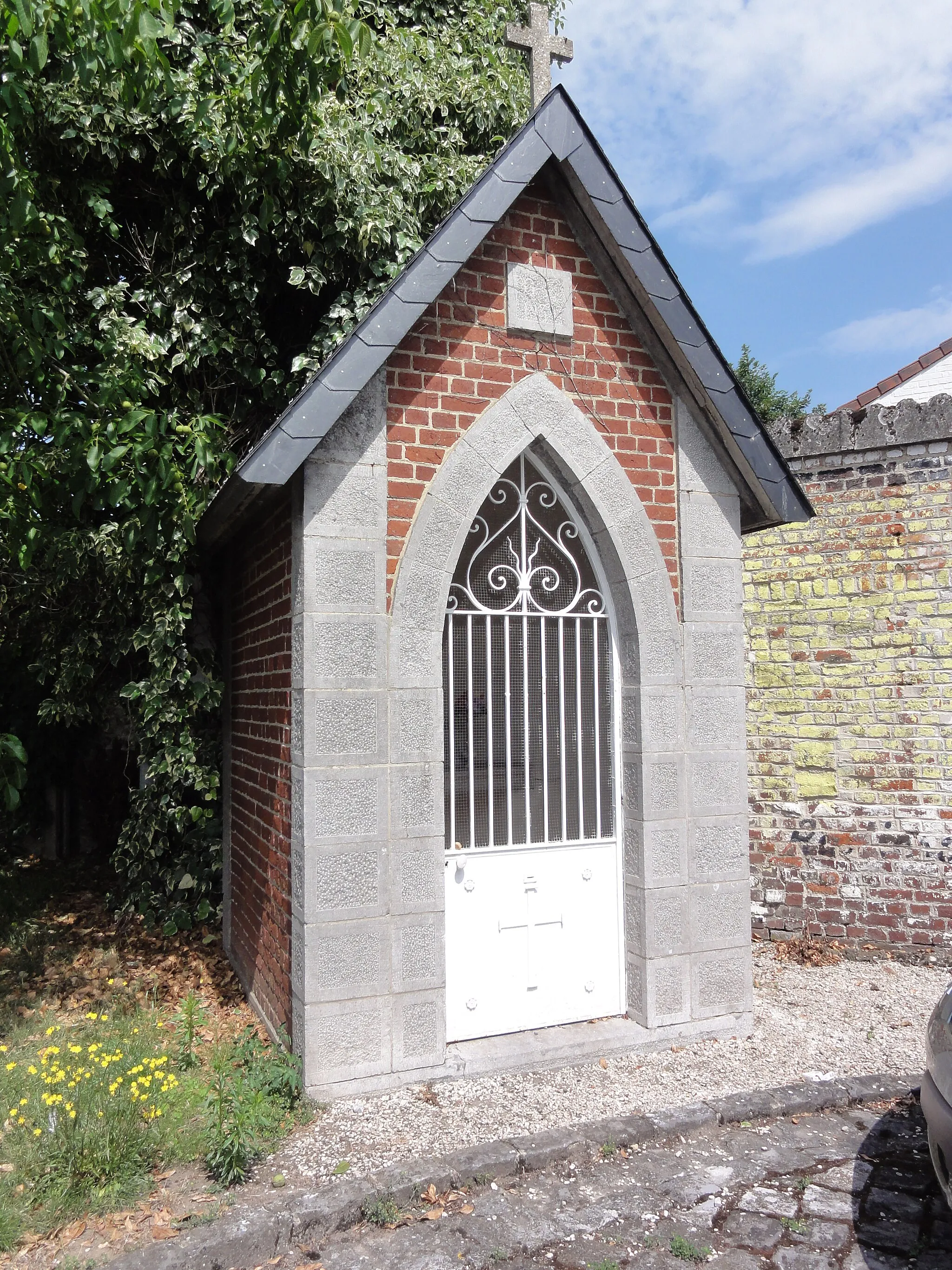 Photo showing: Famars (Nord,Fr)chapelle au bord d'un chemin