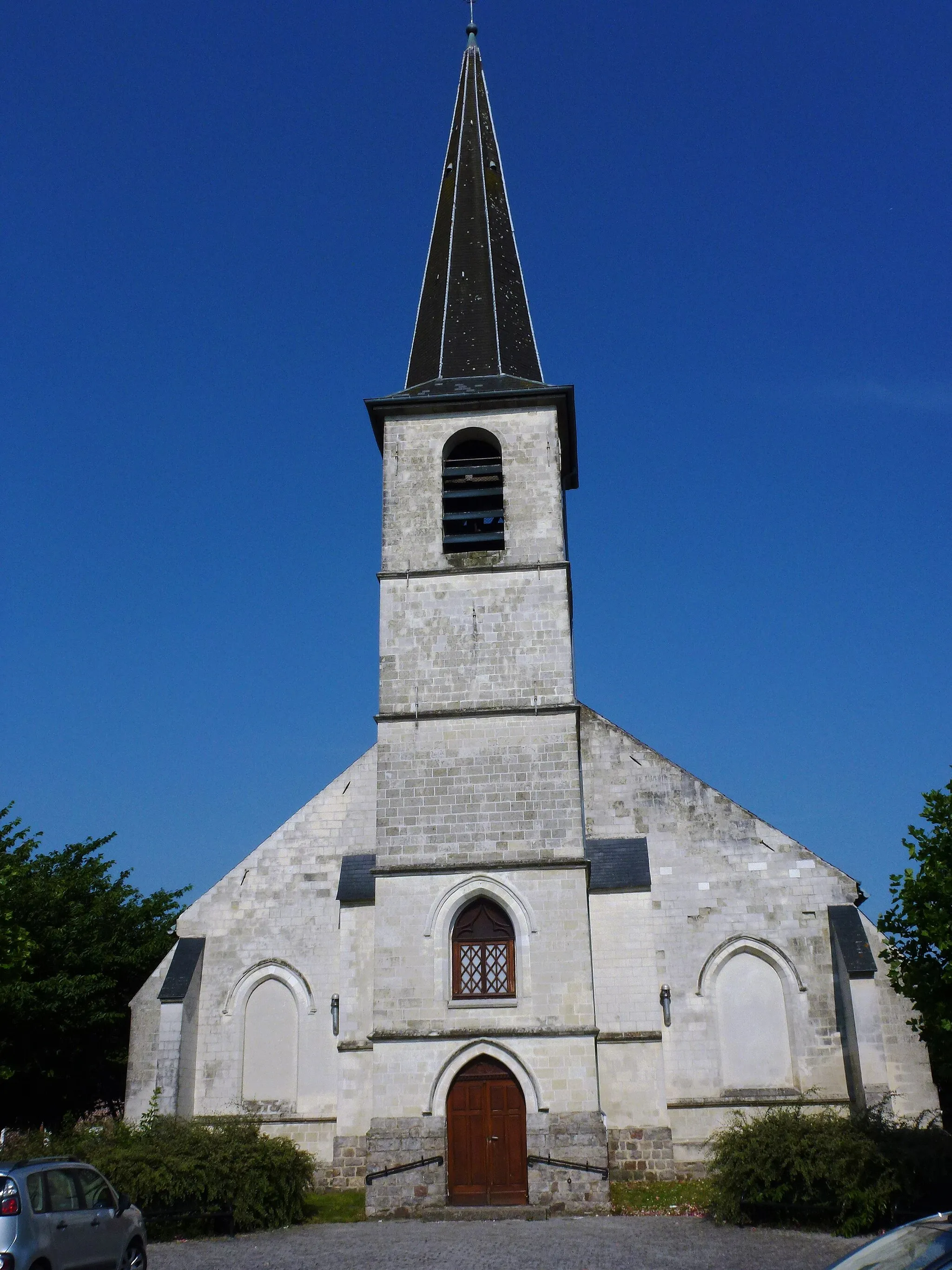 Photo showing: Aubry-du-Hainaut (Nord, Fr) église