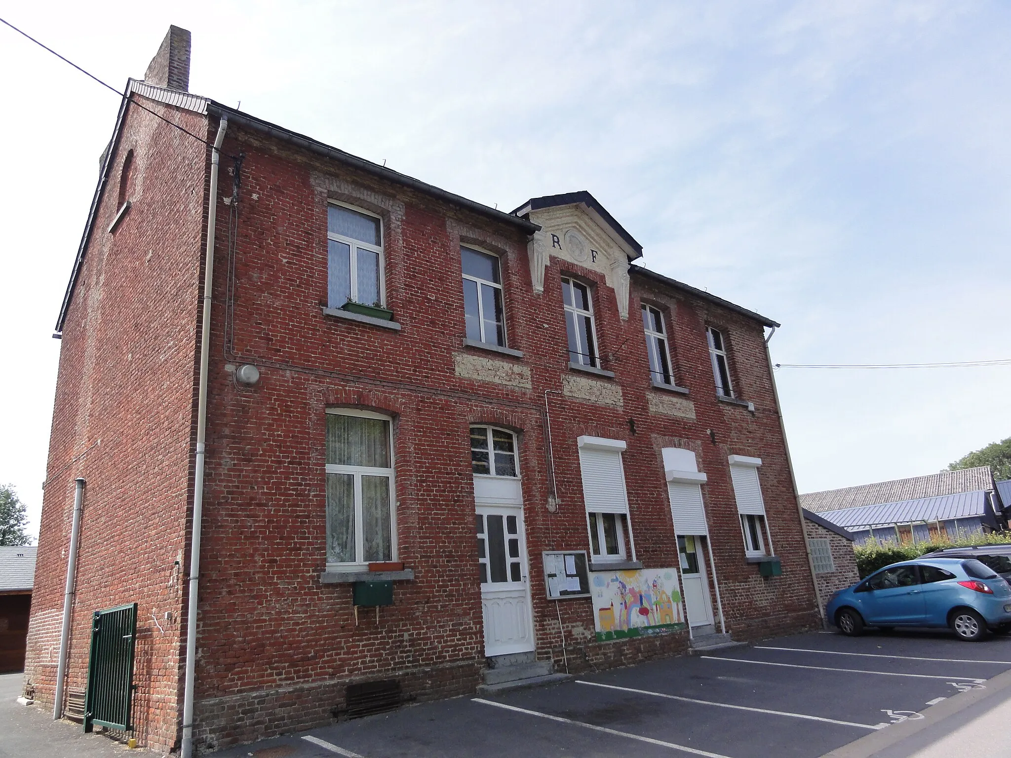 Photo showing: Amfroipret (Nord, Fr) école.