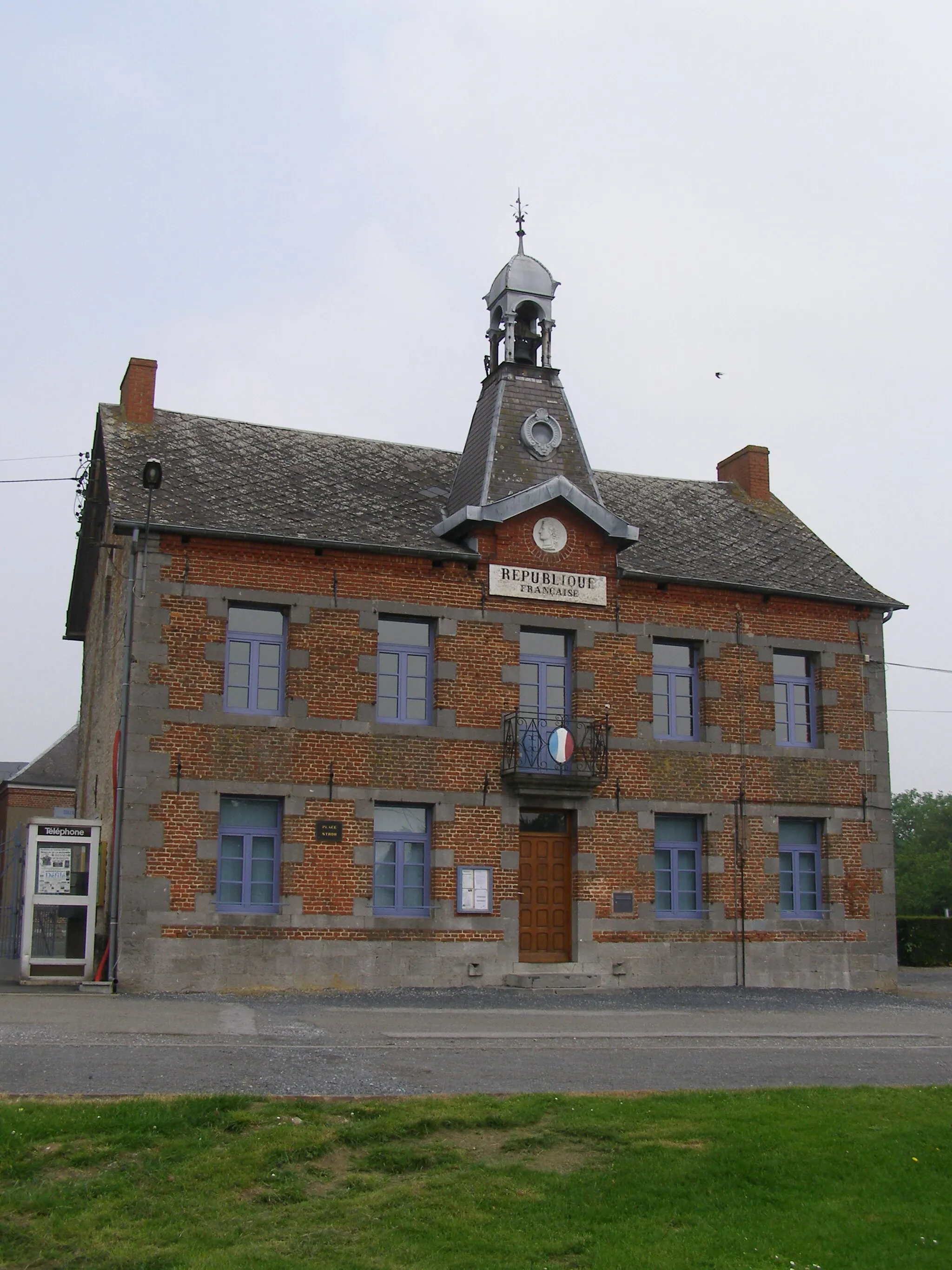 Photo showing: La mairie.