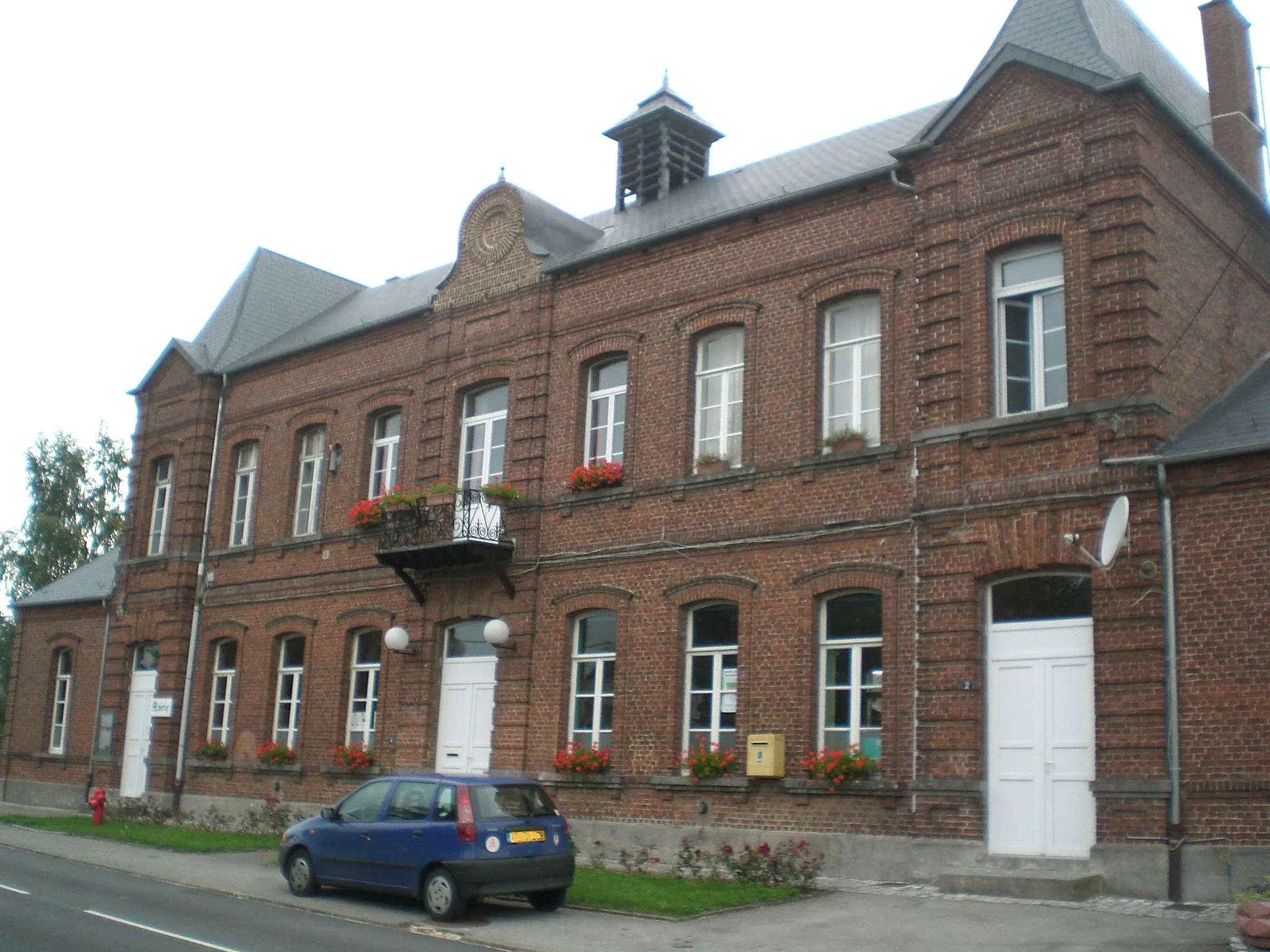 Photo showing: mairie de Haut-Lieu