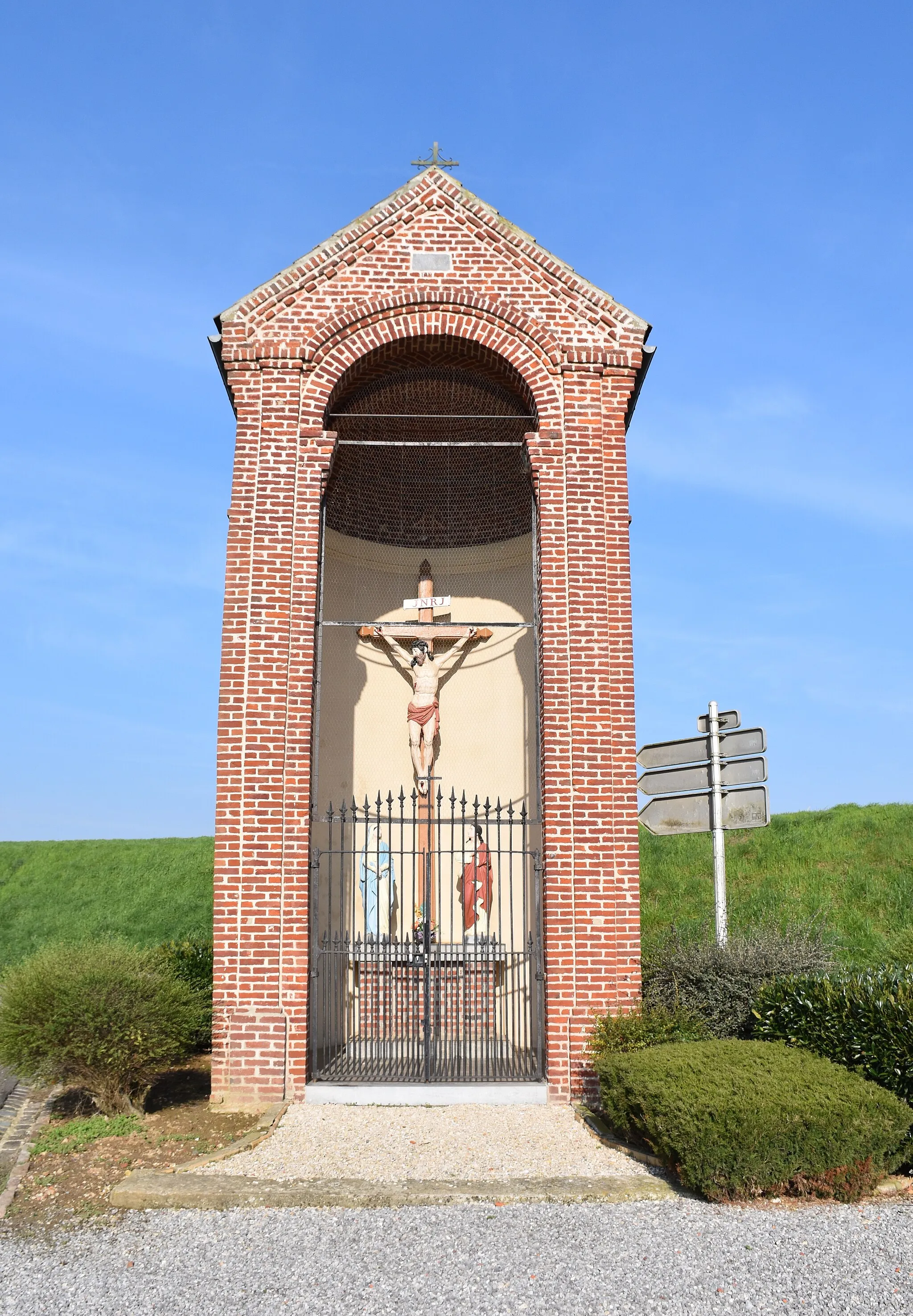 Photo showing: Reumont - Chapelle-calvaire