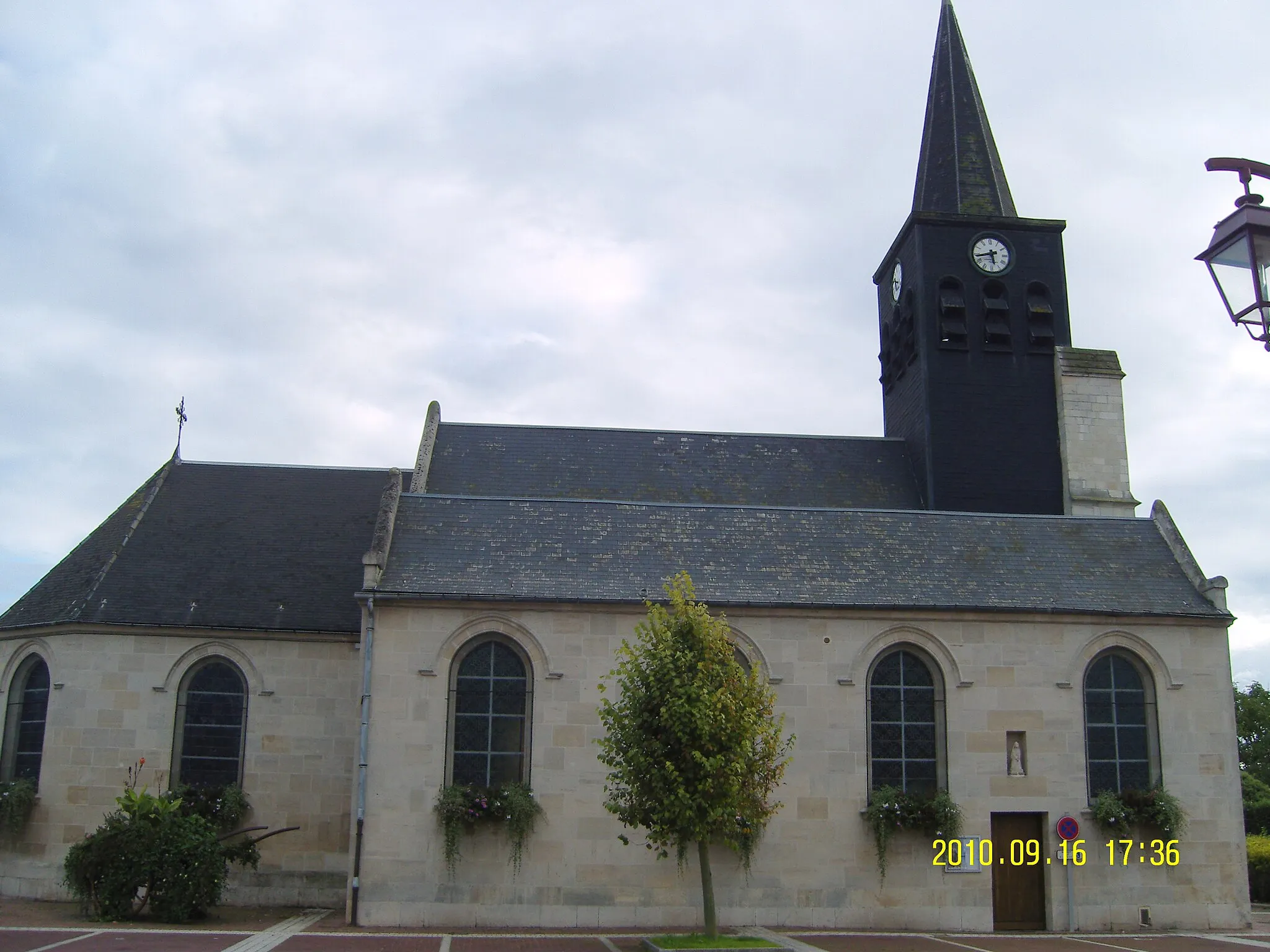 Photo showing: L'église d' Hordain