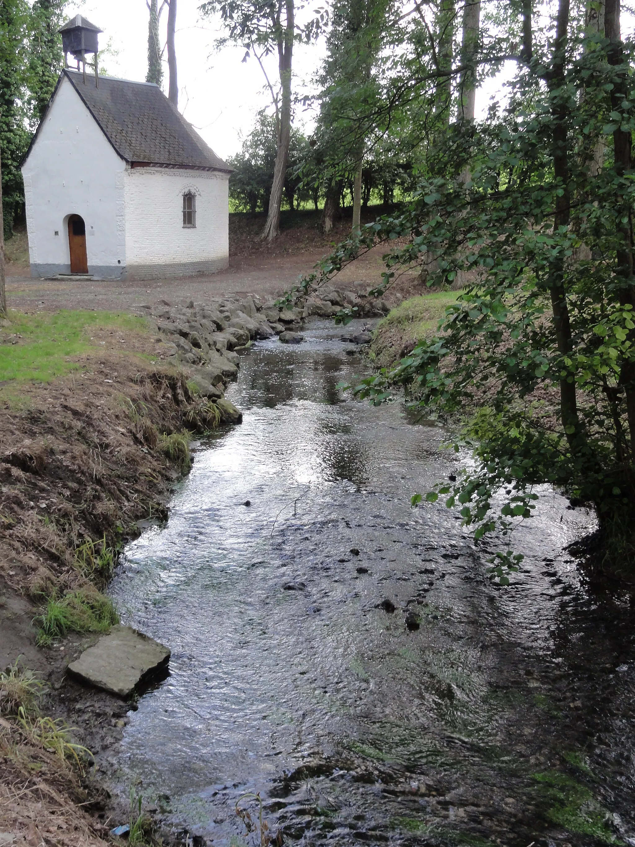 Photo showing: Salesches (Nord, Fr)  ruisseau St.Georges, chapelle Notre-Dame-des-Prés