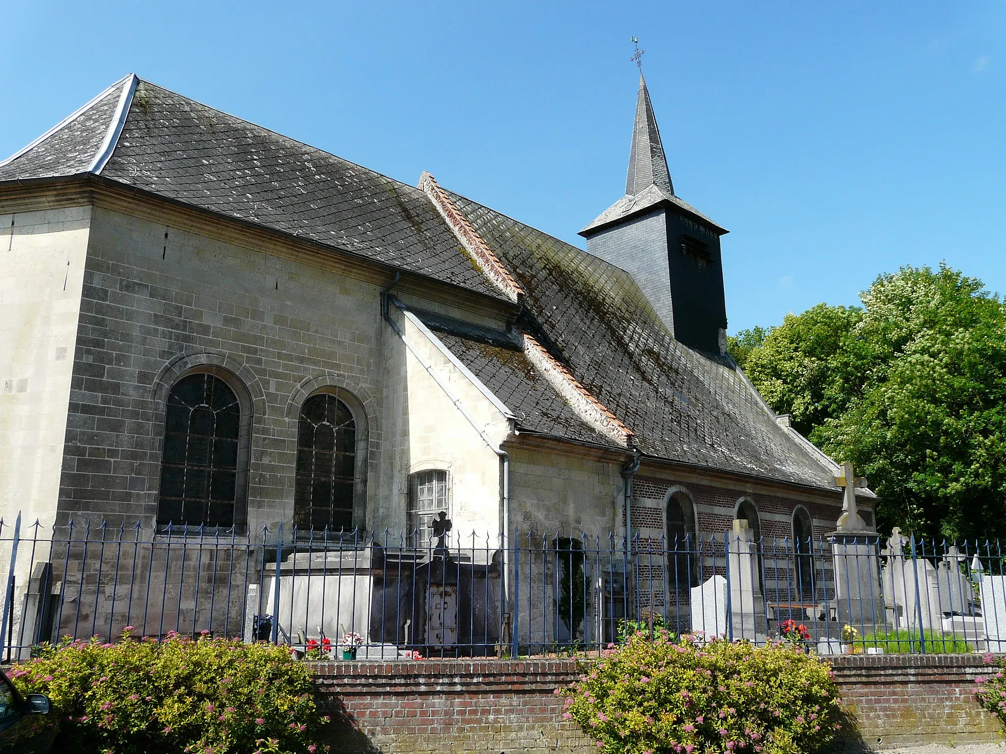 Photo showing: L'église de Thun-Saint-Martin