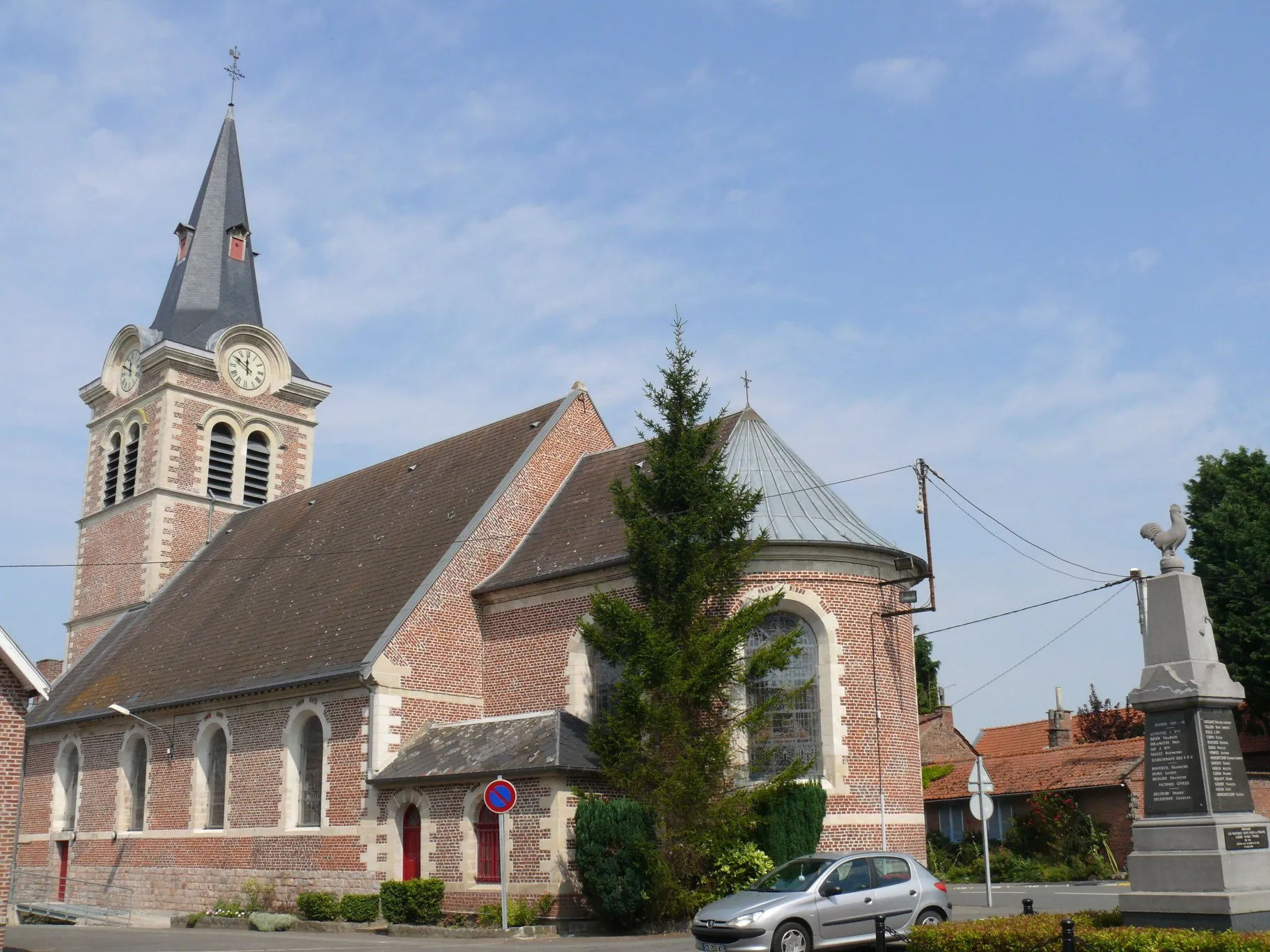 Photo showing: Saint-Amand's church of Aubigny-au-Bac (Nord, France).