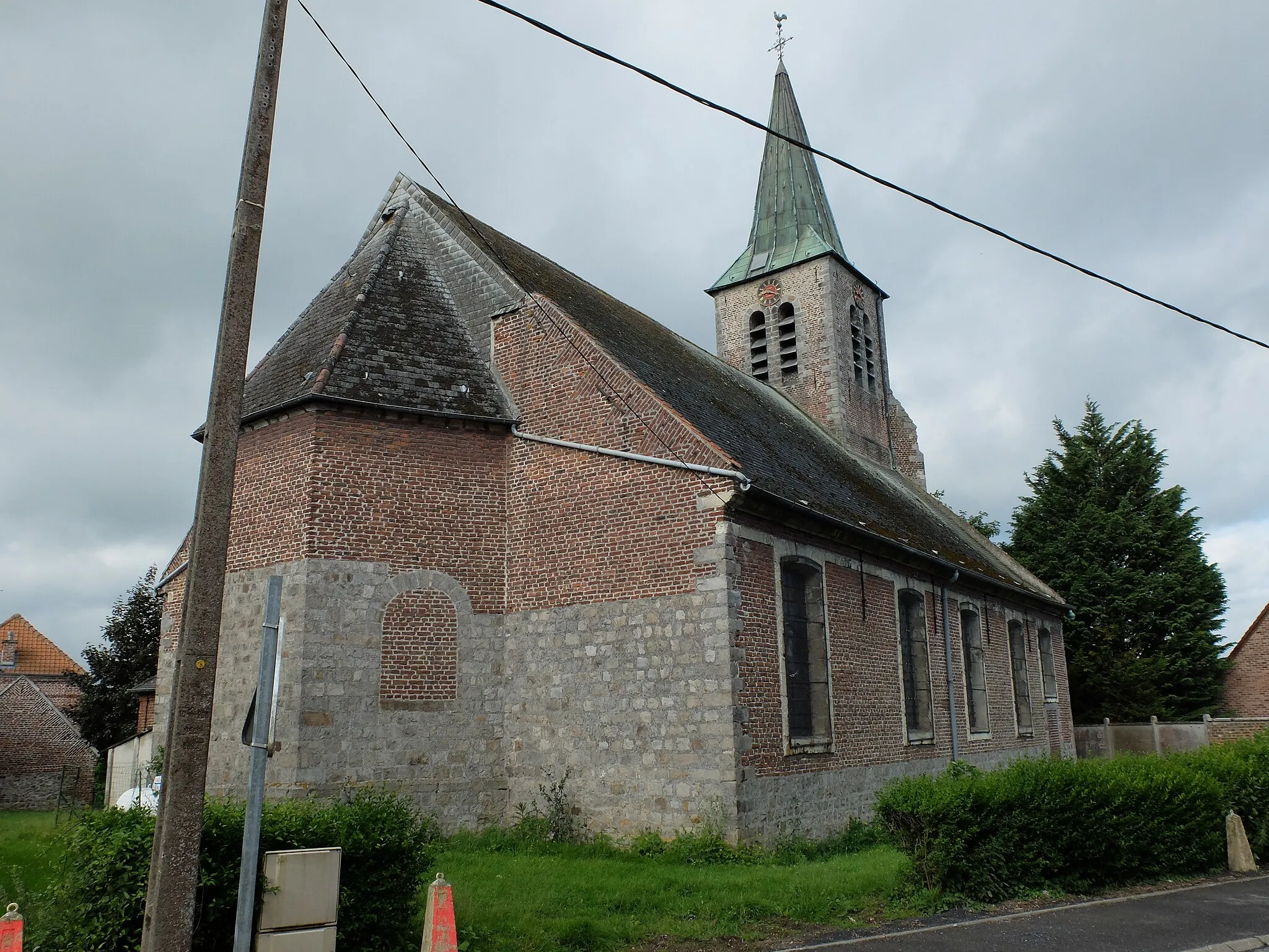 Photo showing: Vue de l'église Notre-Dame de l'Assomption de Brunémont.