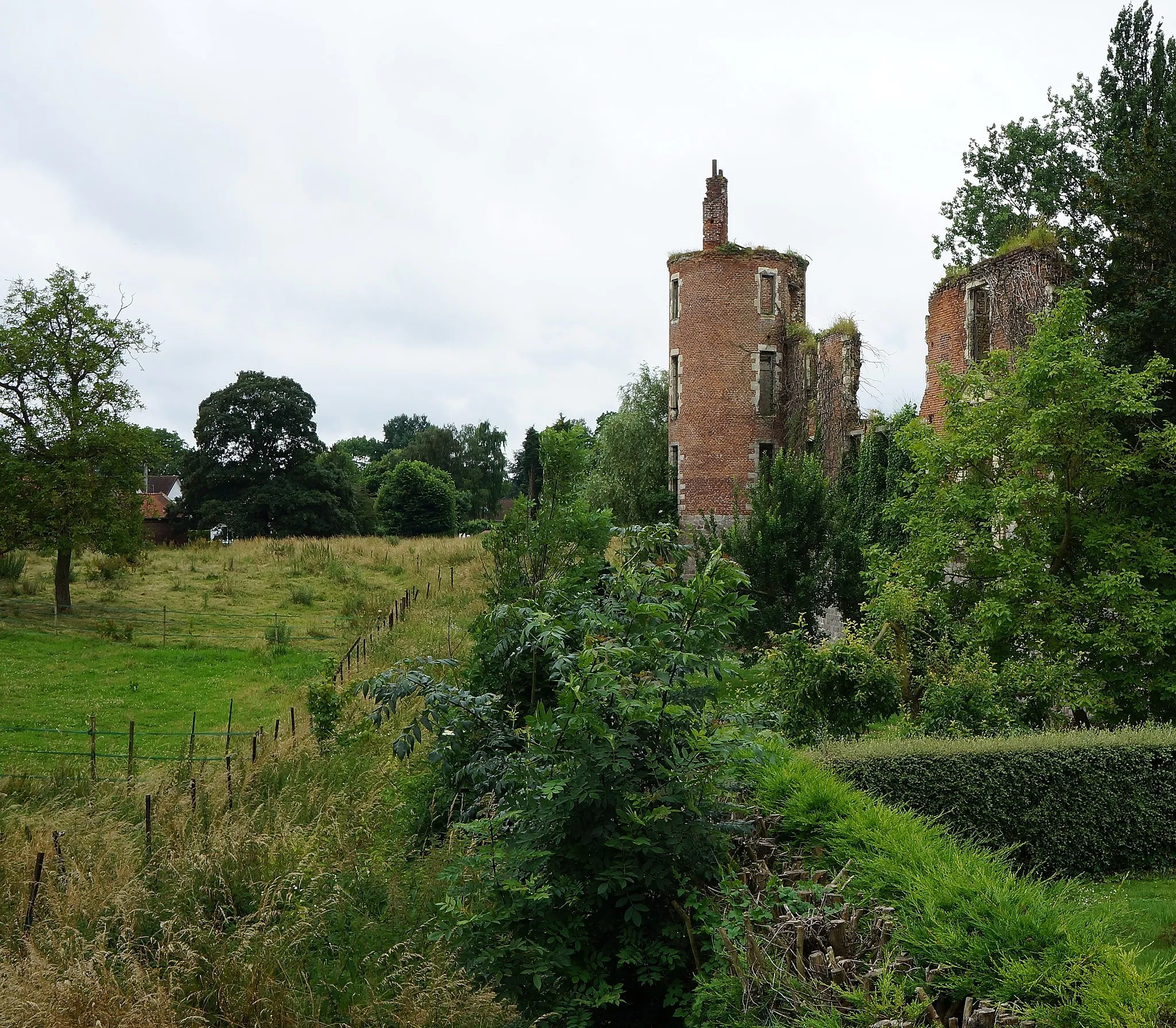 Photo showing: Château de Gœulzin Nord.