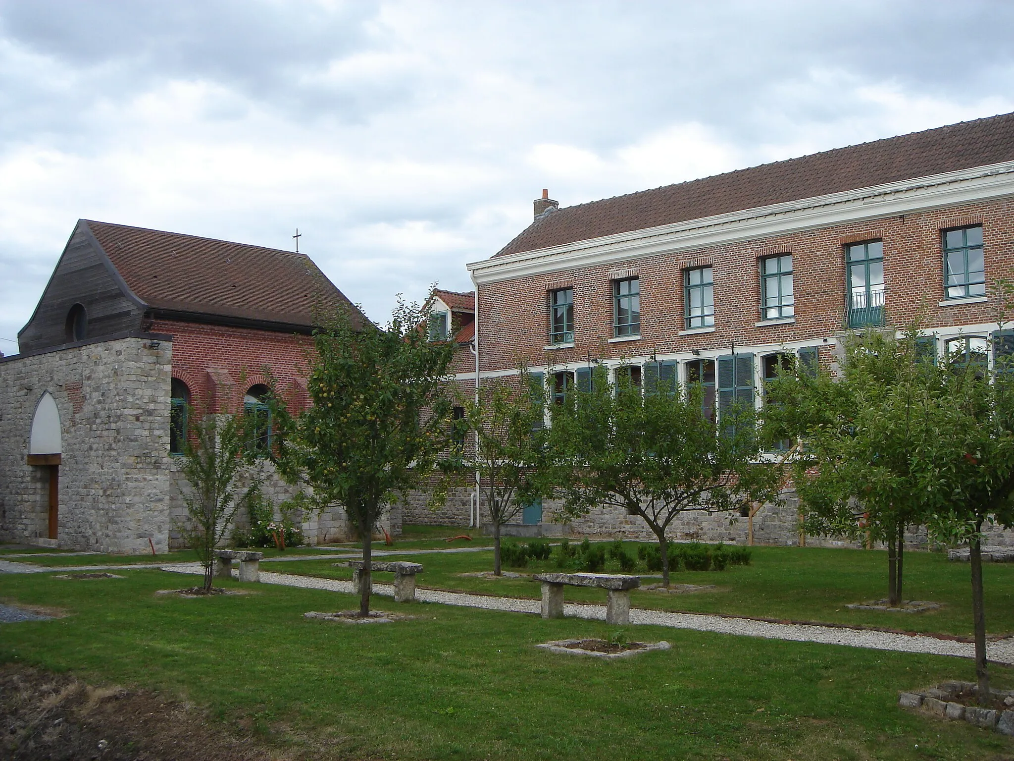 Photo showing: Abbaye d' Hamage, Rue de la faïencerie à Wandignies-Hamage