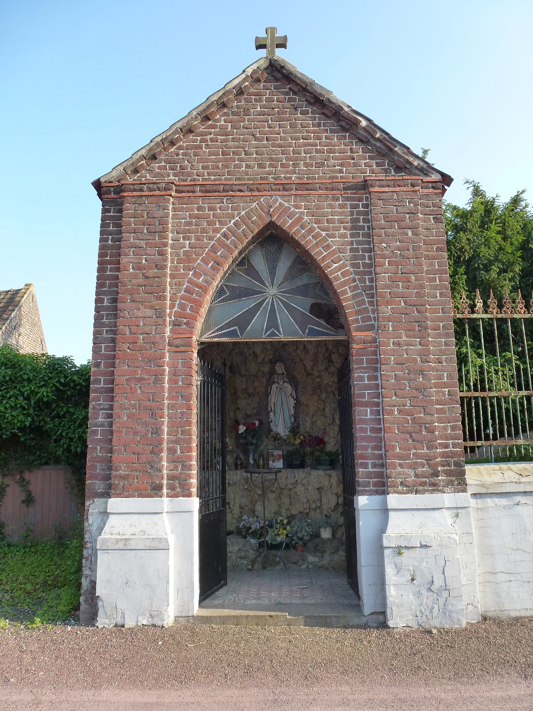 Photo showing: Rosult (Nord, Fr) oratoire N.D. de Lourdes