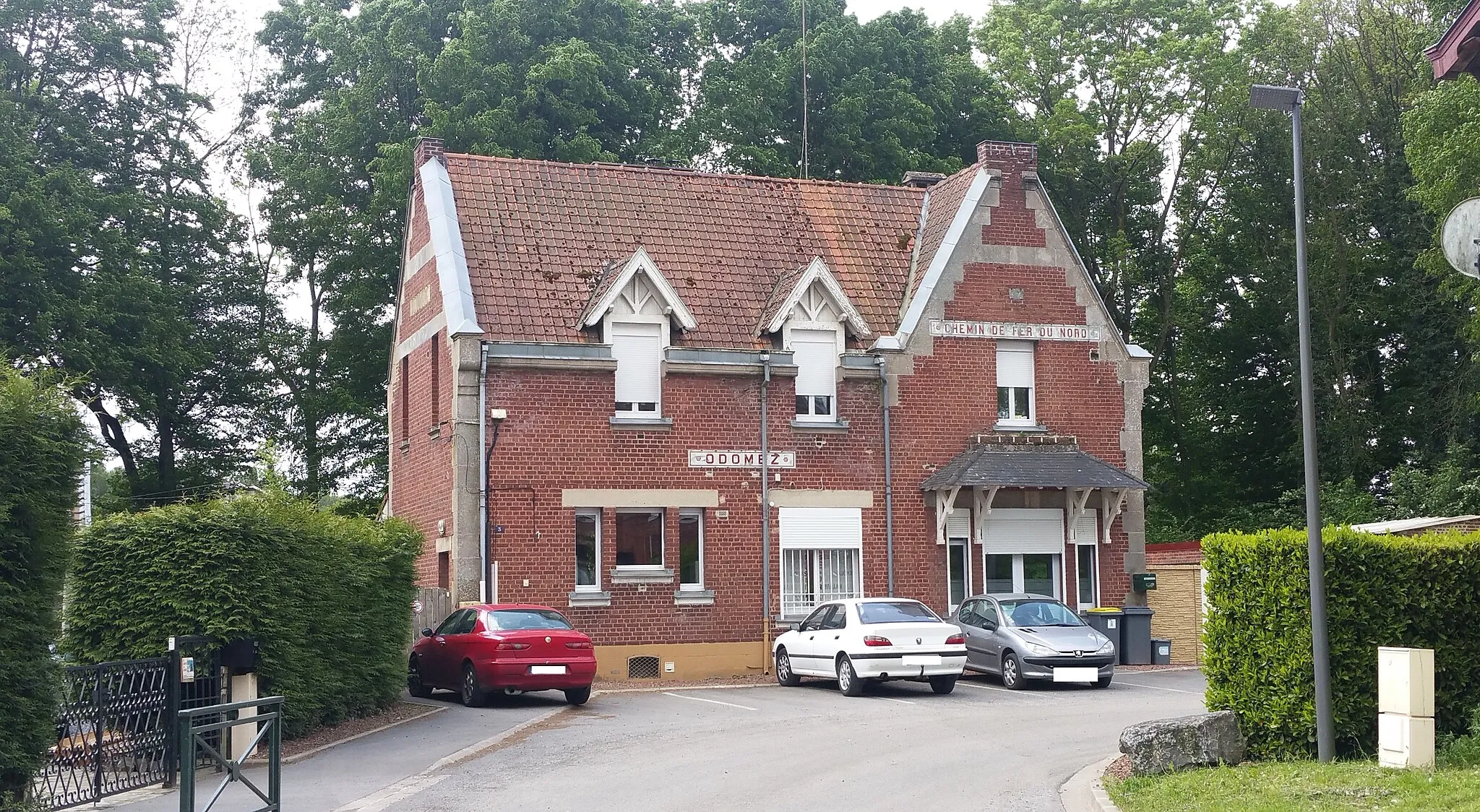 Photo showing: Vue de l'ancienne gare d'Odomez.