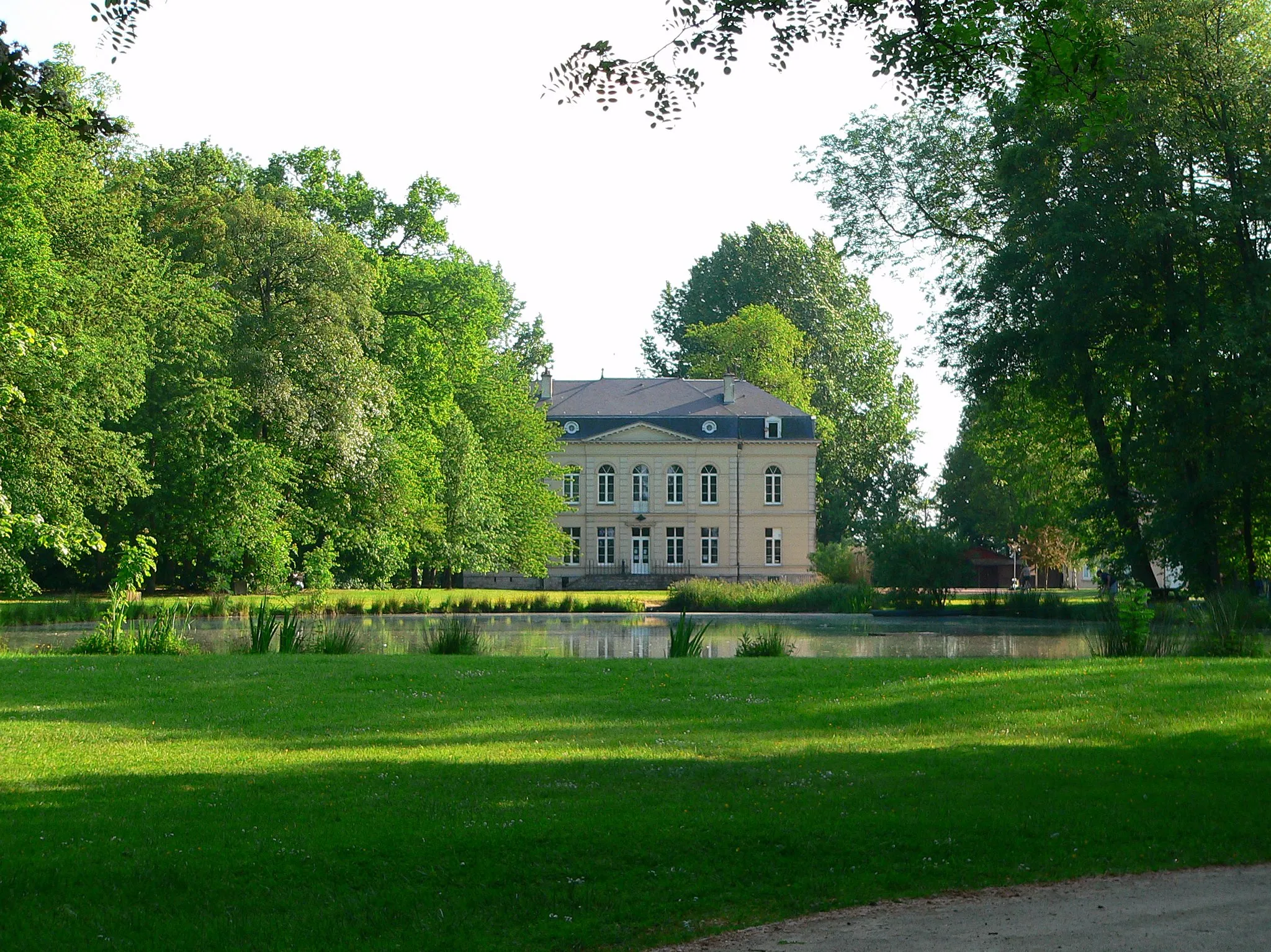 Photo showing: Le château du Béron